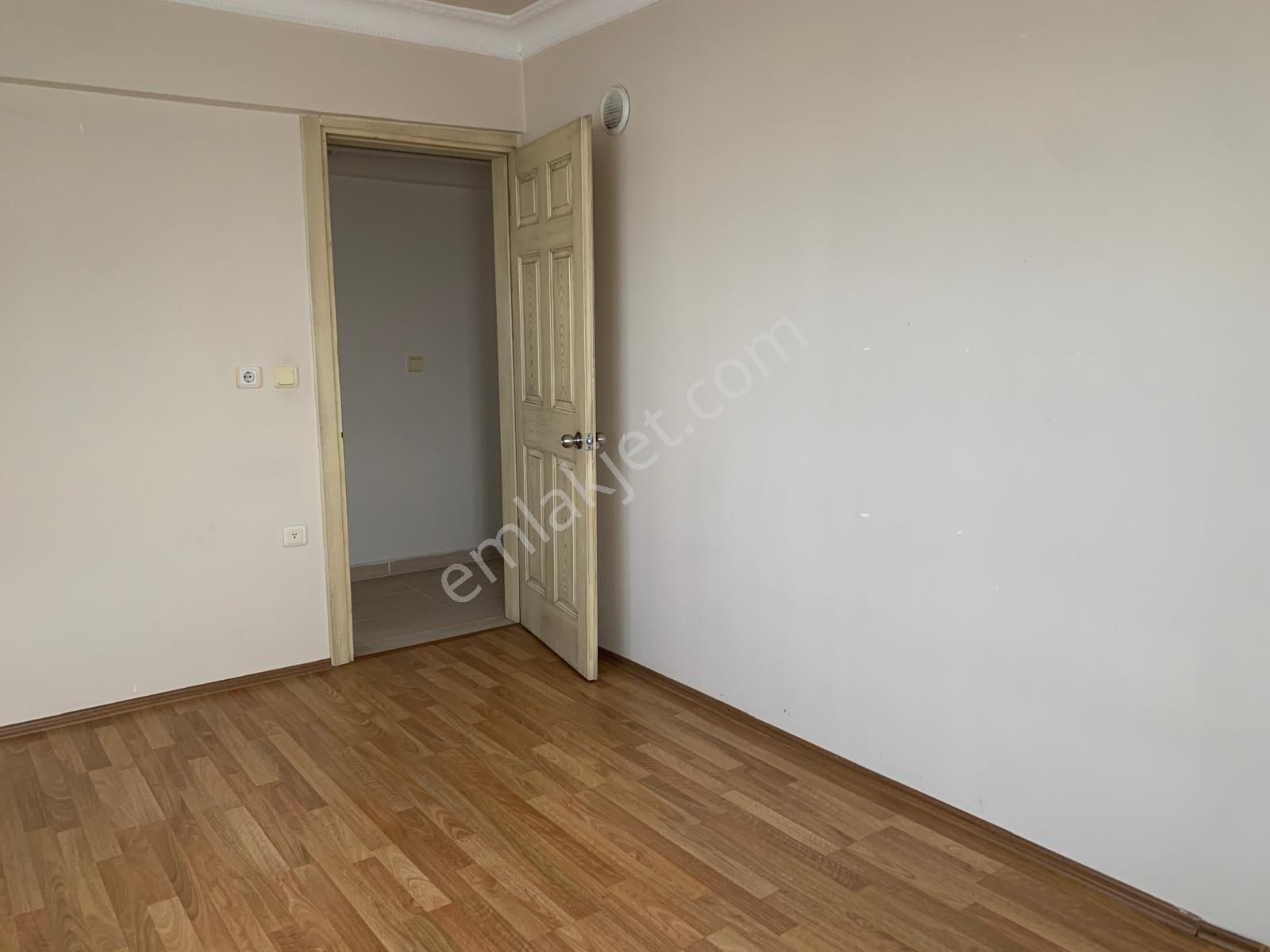 Turyap Leyla Akçınar'dan Teleferik'de 2+1 Kiralık Daire - Görsel 12