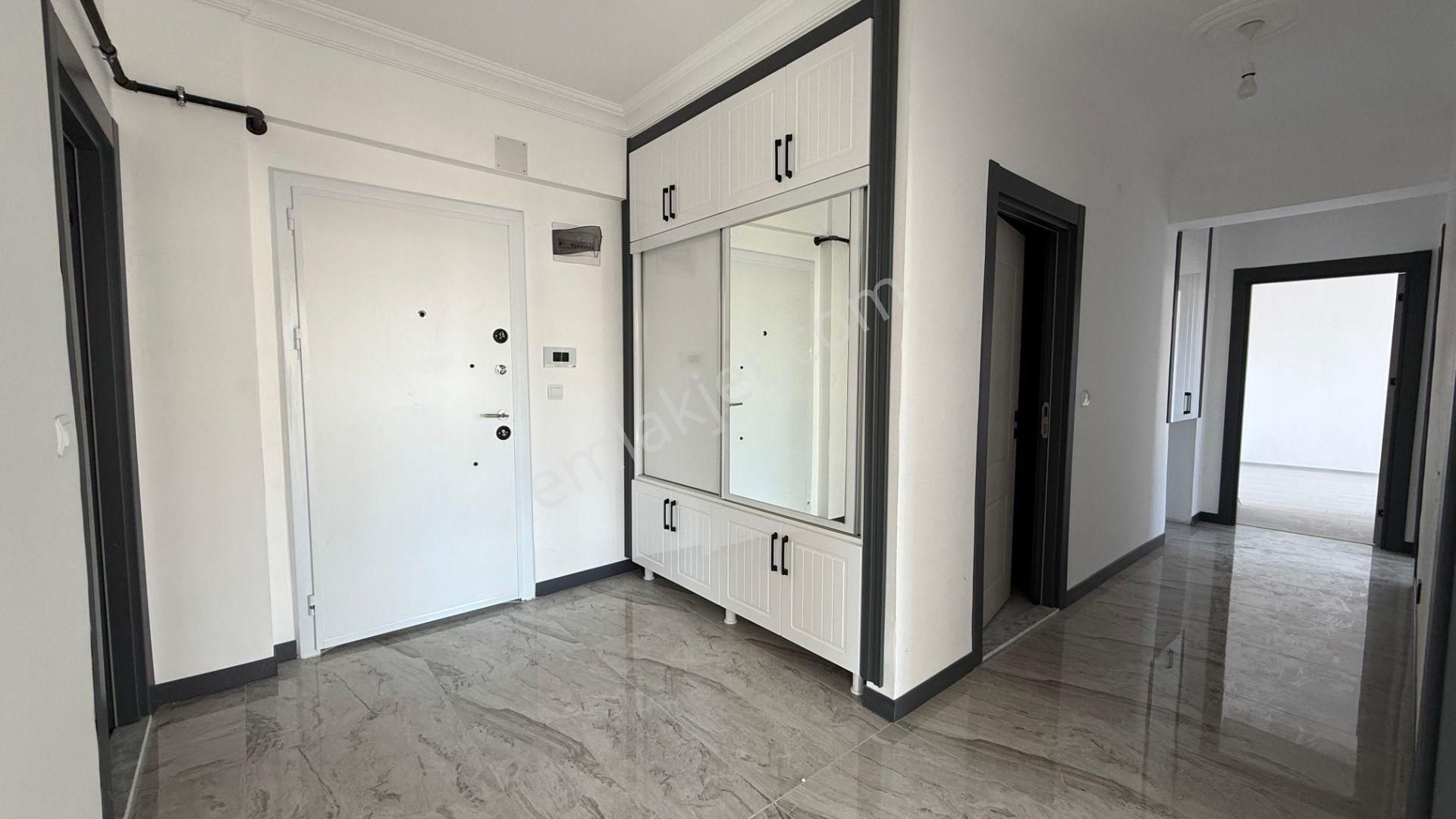 Öz Gaye Emlaktan Develi M.asım Köksal Mahallesinde Satılık Ara Kat Lüks Daire - Görsel 12