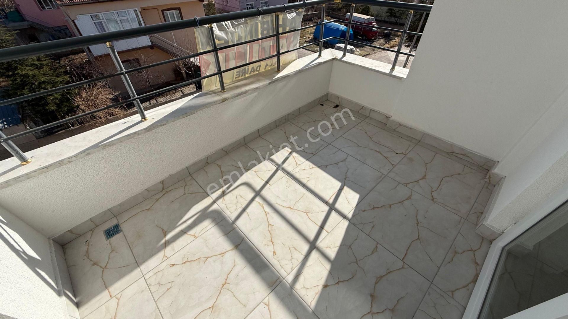 Öz Gaye Emlaktan Develi M.asım Köksal Mahallesinde Satılık Ara Kat Lüks Daire - Görsel 11