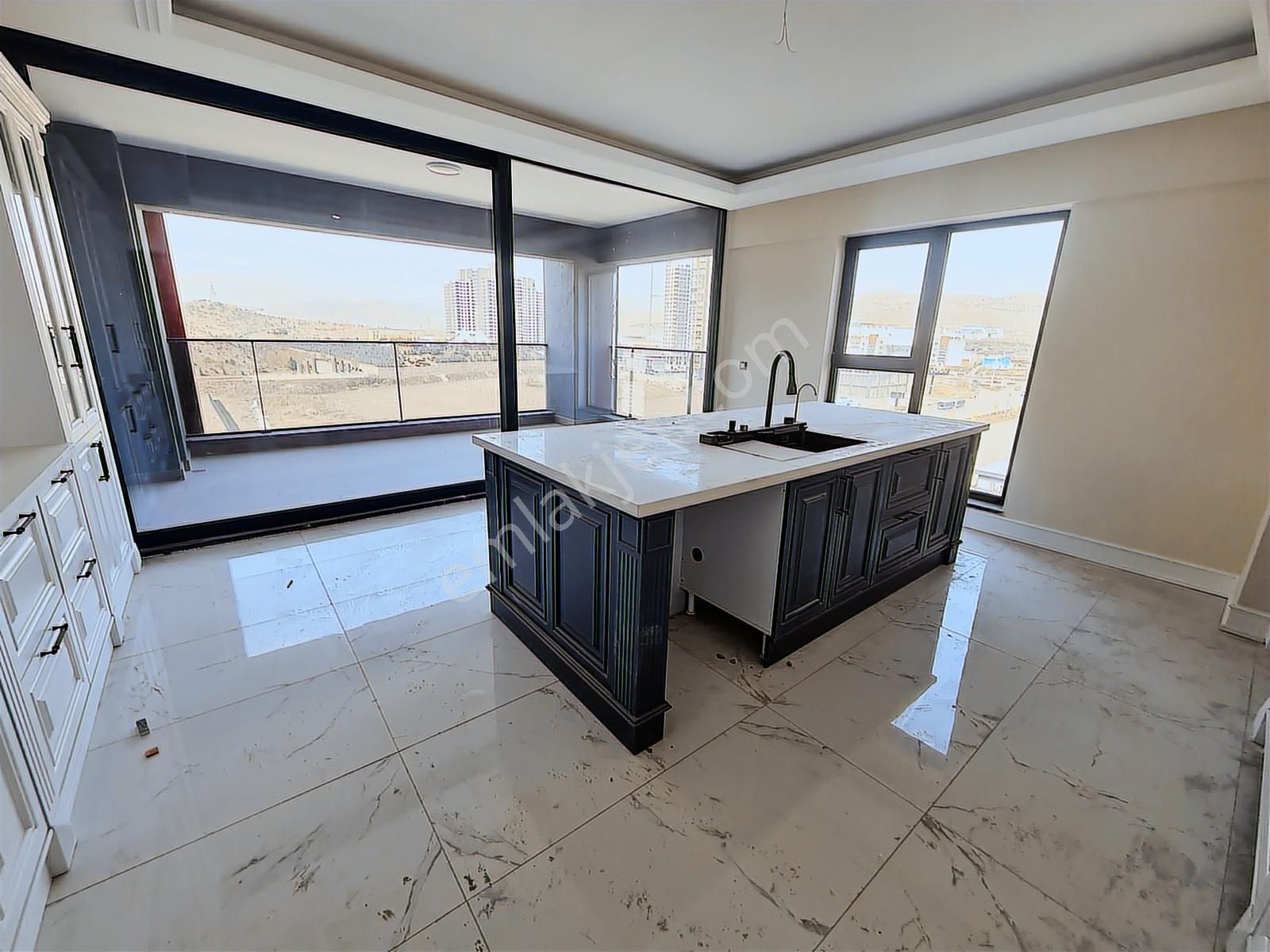 Realty Gate'ten Tercih Edilen Projede Bulvarı Cepheli Lüks 4+1 - Görsel 9