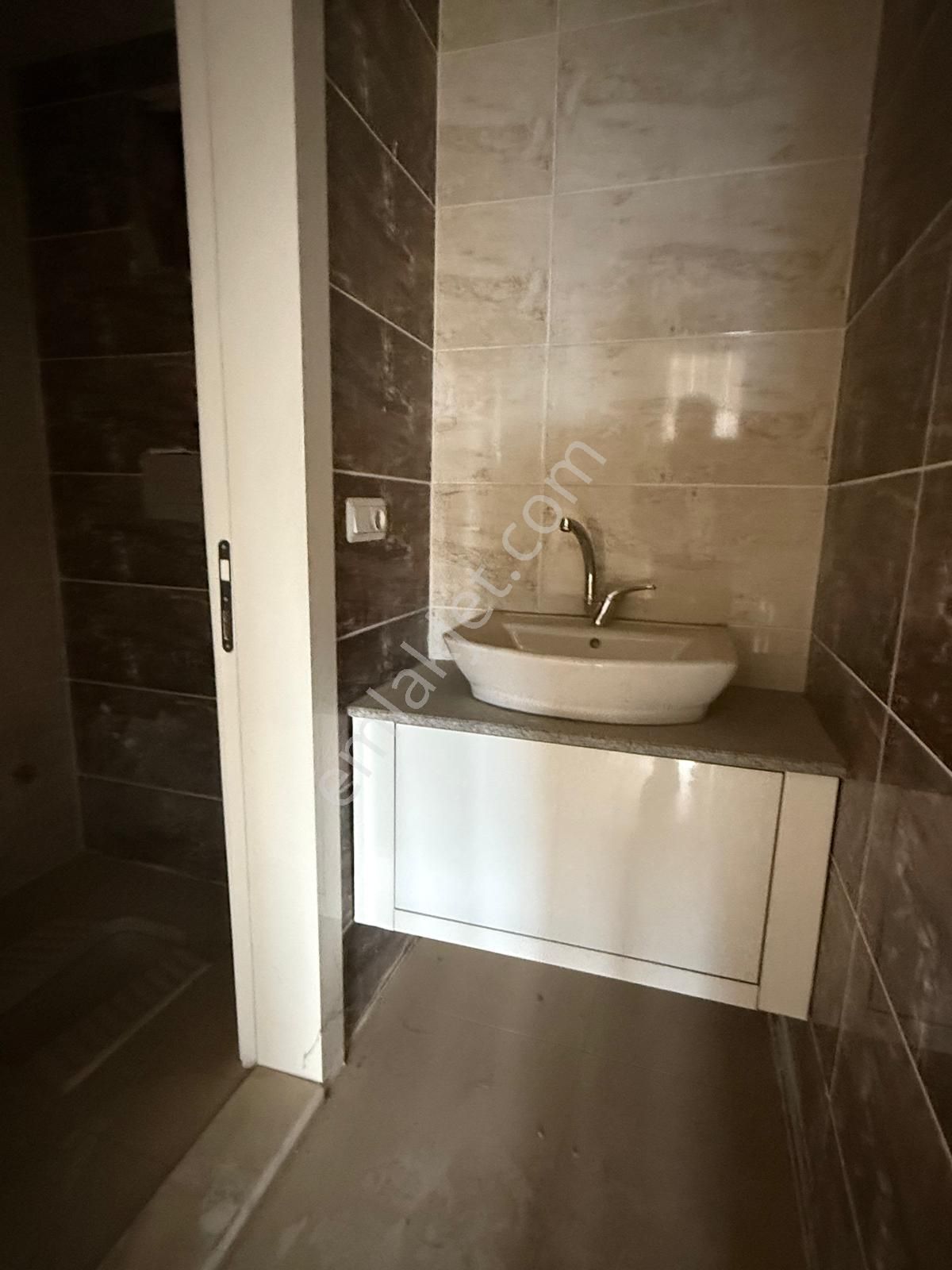 Eskidjiden Zeytinköyde Satılık 2+1 Fırsat Daireler ! - Görsel 10