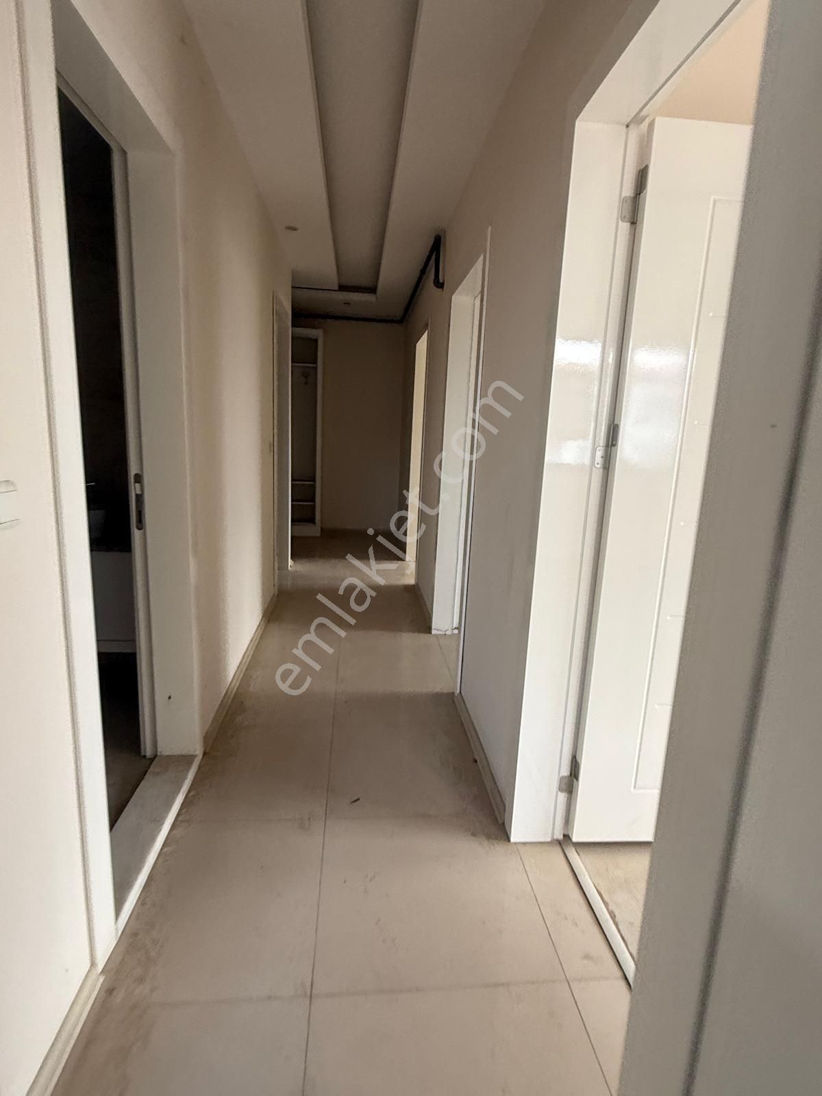 Eskidjiden Zeytinköyde Satılık 2+1 Fırsat Daireler ! - Görsel 3