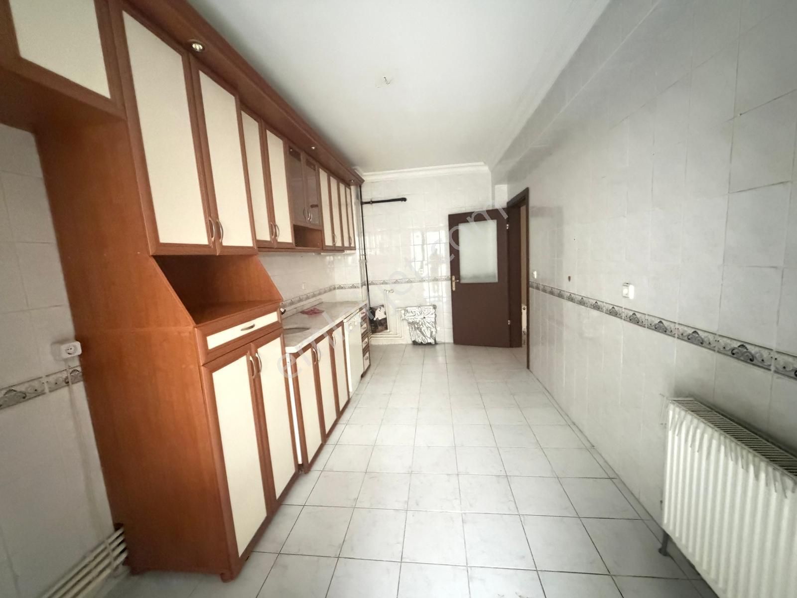 Atanora Vadi'den Kabil Cad Pareleli Ara Katta 3+1 145 M Asansörlü Daire - Görsel 19