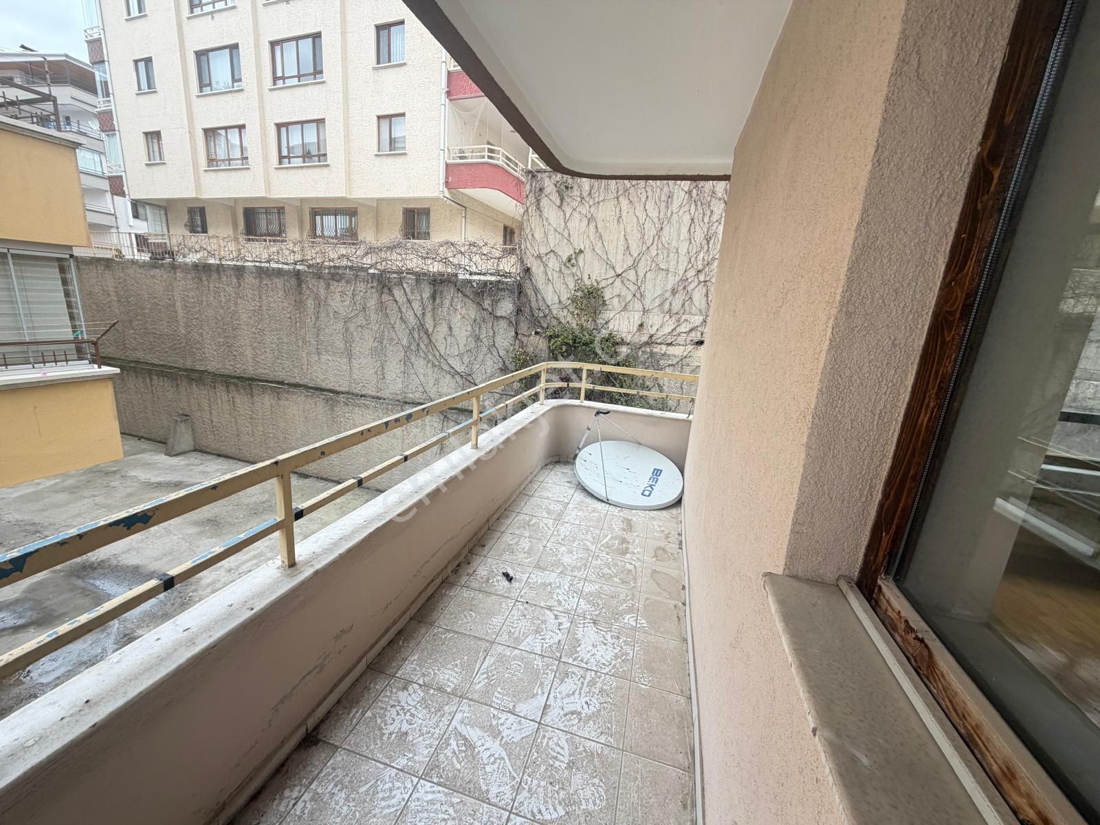 Atanora Vadi'den Kabil Cad Pareleli Ara Katta 3+1 145 M Asansörlü Daire - Görsel 5