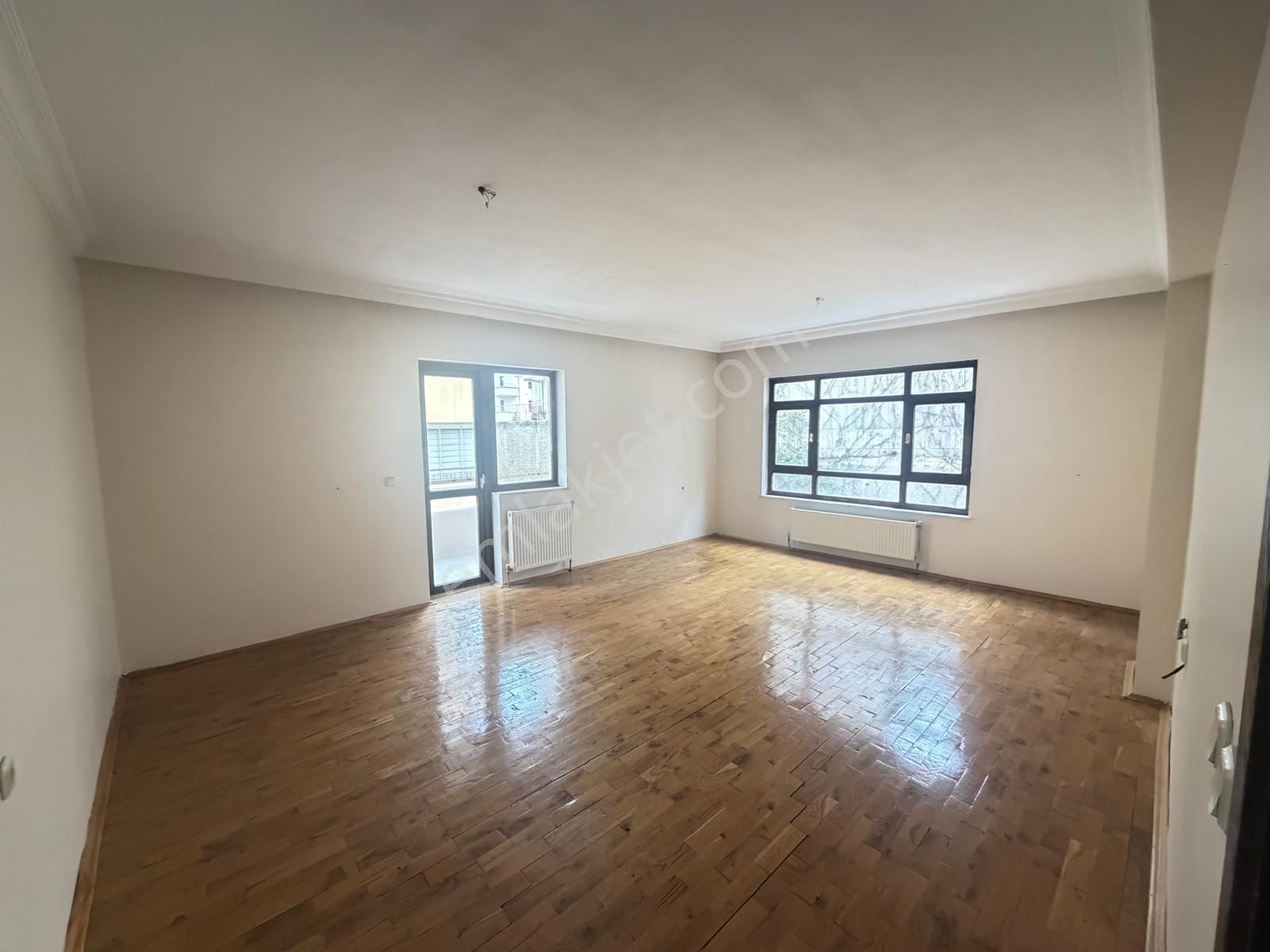 Atanora Vadi'den Kabil Cad Pareleli Ara Katta 3+1 145 M Asansörlü Daire - Görsel 2