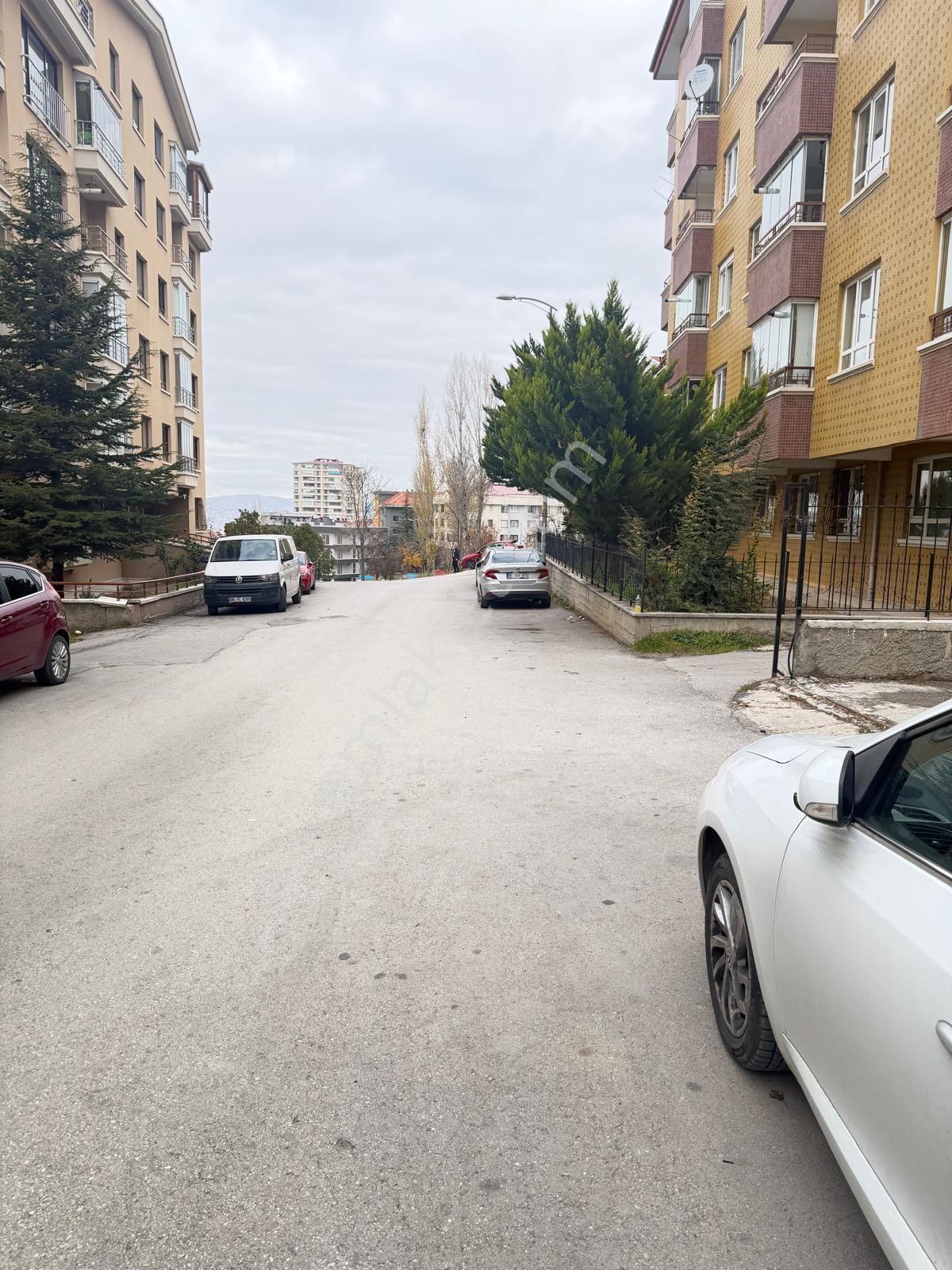 Atanora Vadi'den Kabil Cad Pareleli Ara Katta 3+1 145 M Asansörlü Daire - Görsel 35