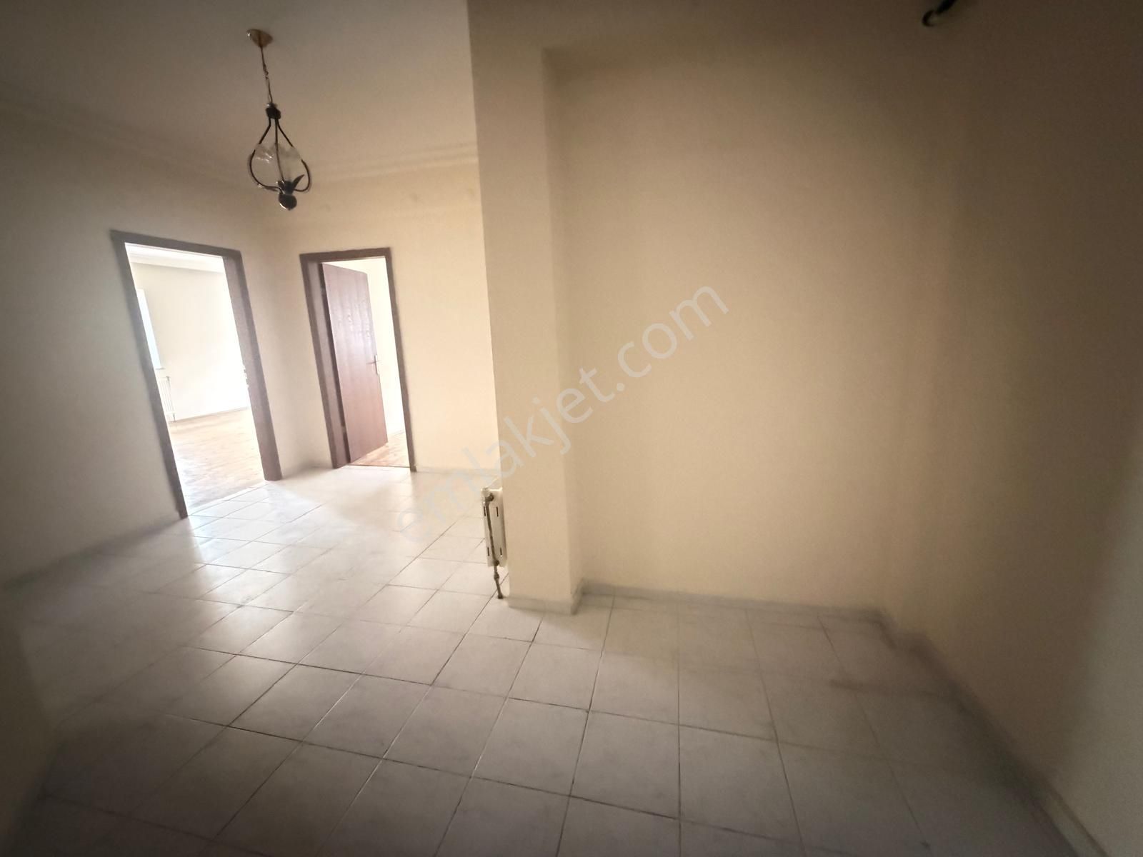 Atanora Vadi'den Kabil Cad Pareleli Ara Katta 3+1 145 M Asansörlü Daire - Görsel 21