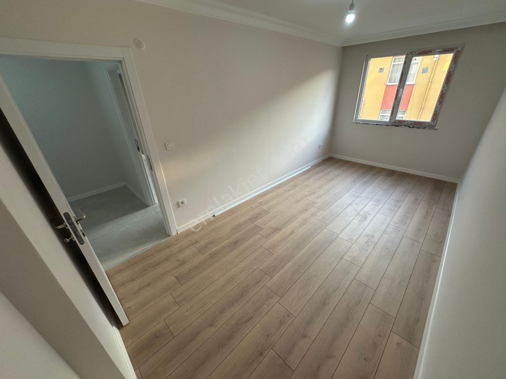 Yeni Binada Metroya Çok Yakın Geniş İskanlı 3+1 - Görsel 20