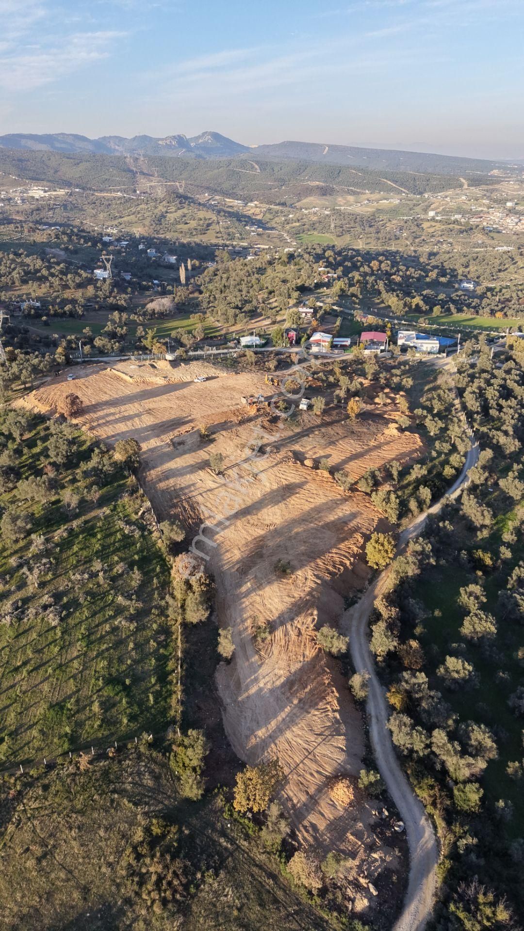 Menderes Akçaköyde Satılık Tapulu 224 M2 Muhteşem Manzaralı Yatırımlık Bahçeler - Görsel 32