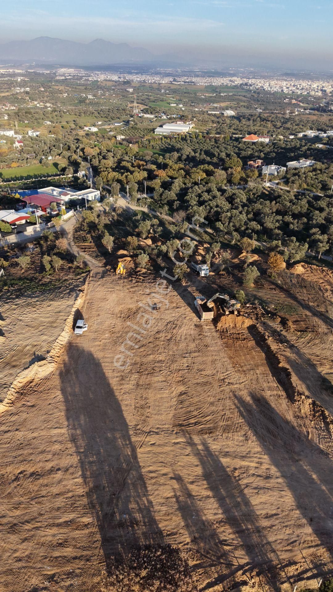 Menderes Akçaköyde Satılık Tapulu 224 M2 Muhteşem Manzaralı Yatırımlık Bahçeler - Görsel 24