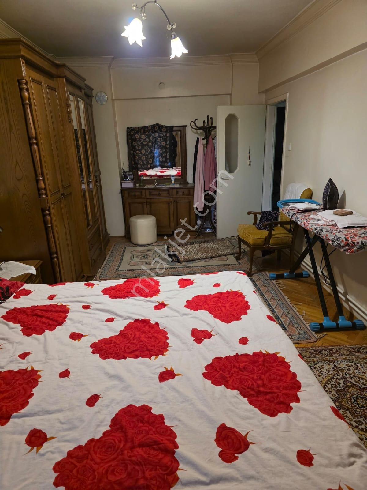 Çayır"dan ,demirlibahçe ,demirkapı Sk.ta,bağımsız ,ön ,yalıtımlı ,otoprklı,3+1,geniş Daire - Görsel 2