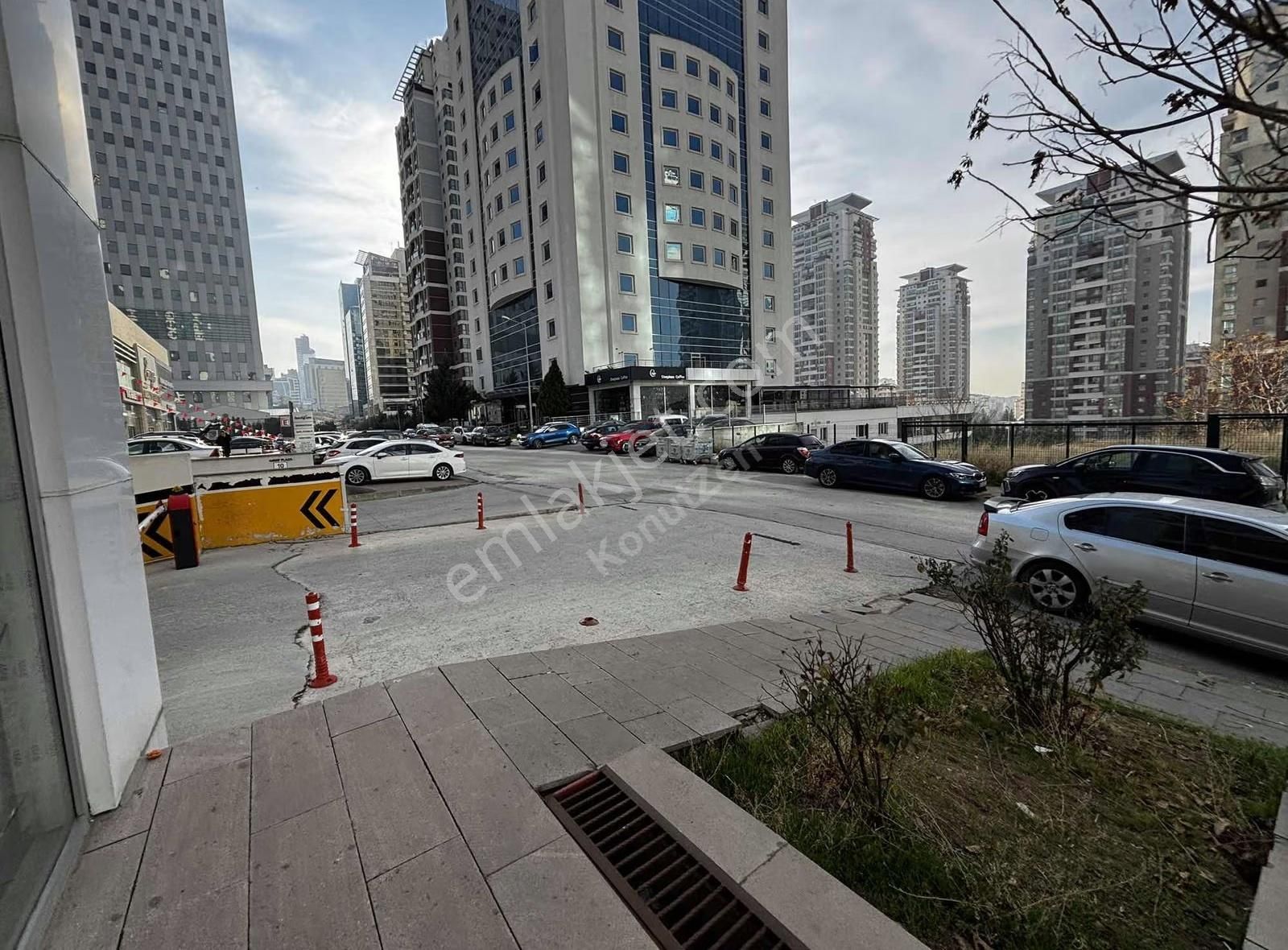 Çukurambarda 1000 M2 Satılık Dükkan - Görsel 18