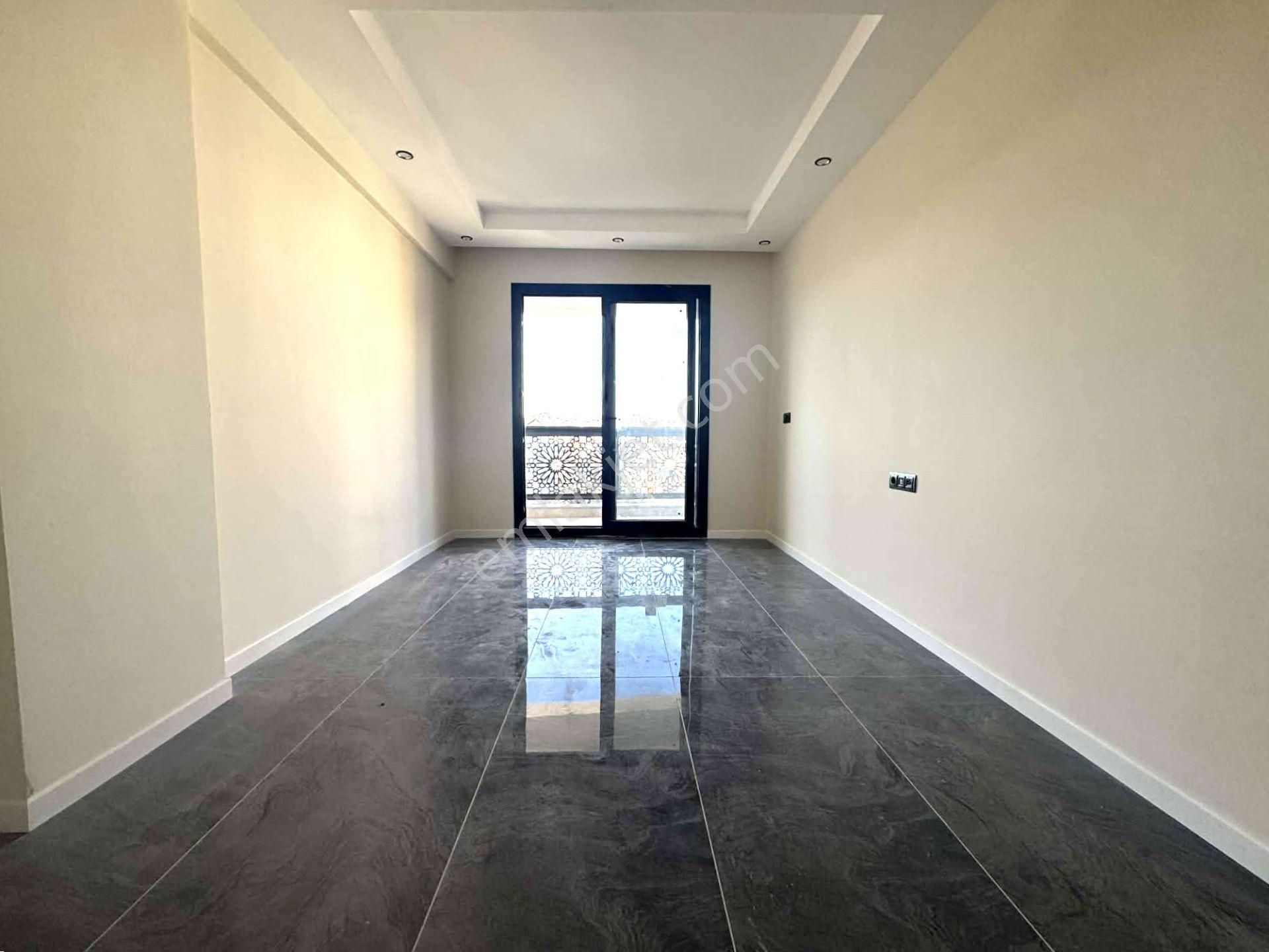 İlbade Mahallesinde 6 Dairelik Binada Son 1 Tane Yüksek Zemin Kat Daire 2.750.000 Tl Satılık - Görsel 7