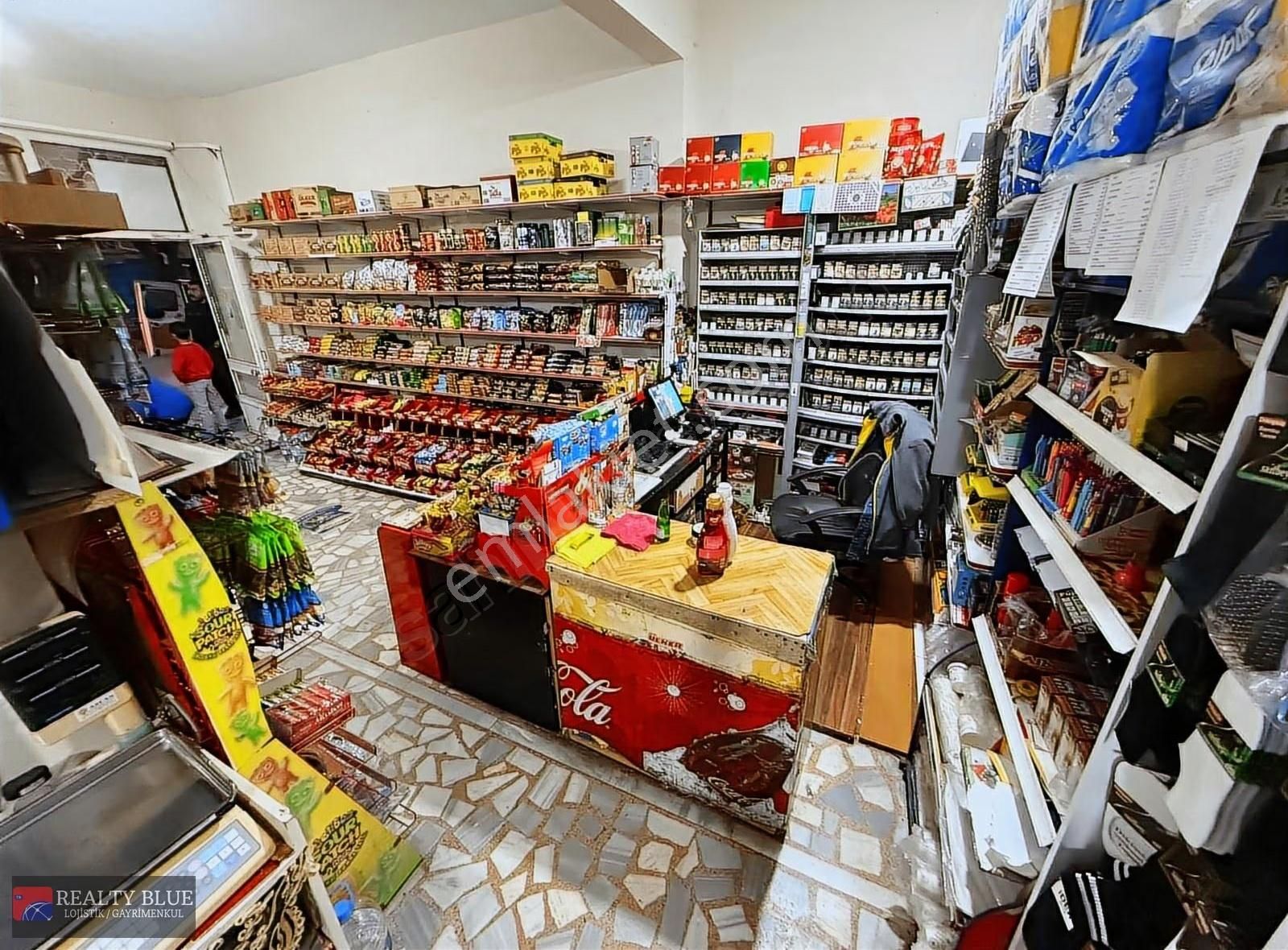 Pendik Sapanbağları Caddeye Cephe Devren Kiralık Market