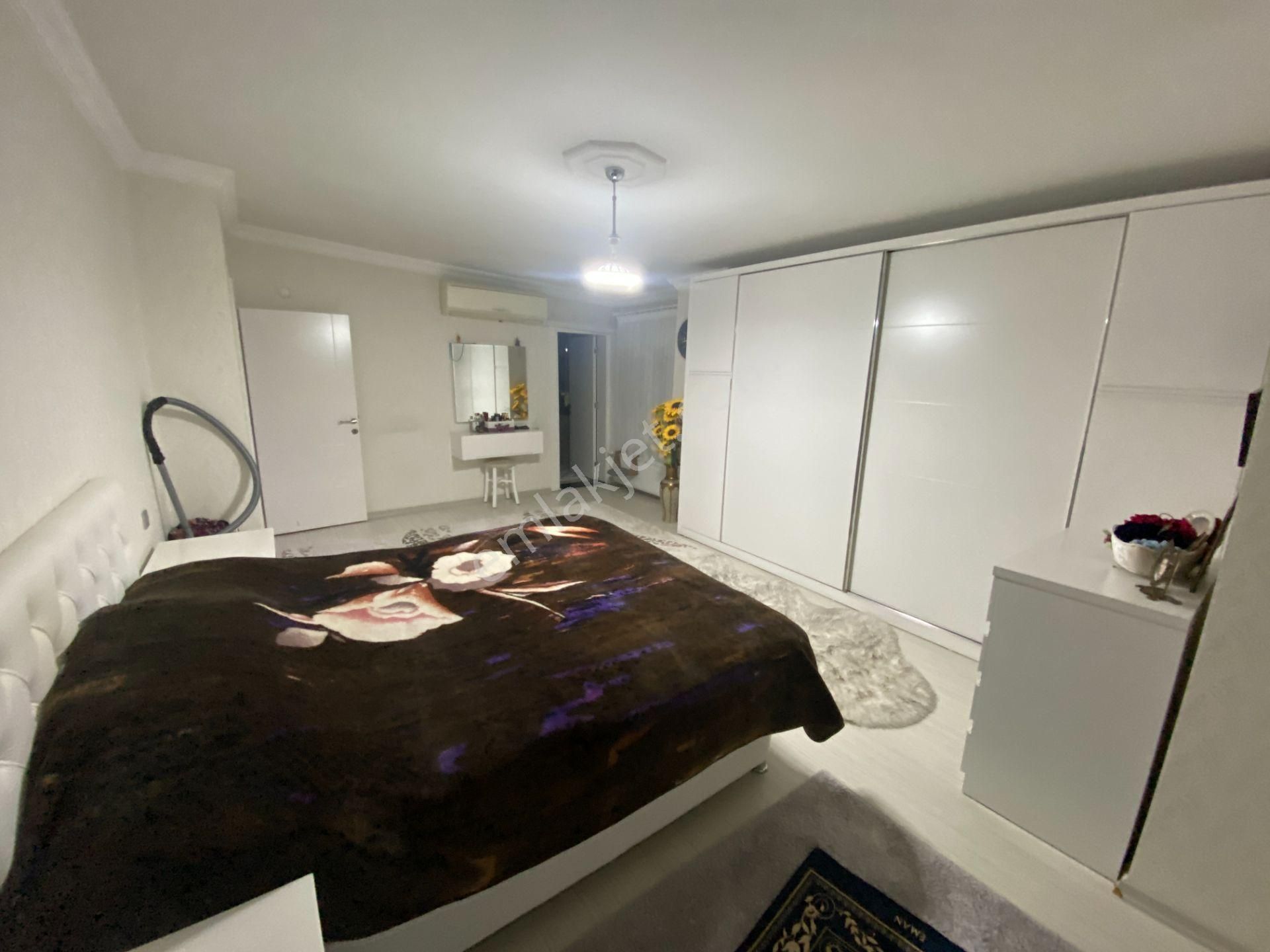 İçi Lüks Yapılı Çok Geniş Doğalgazlı Dubleks - Görsel 21