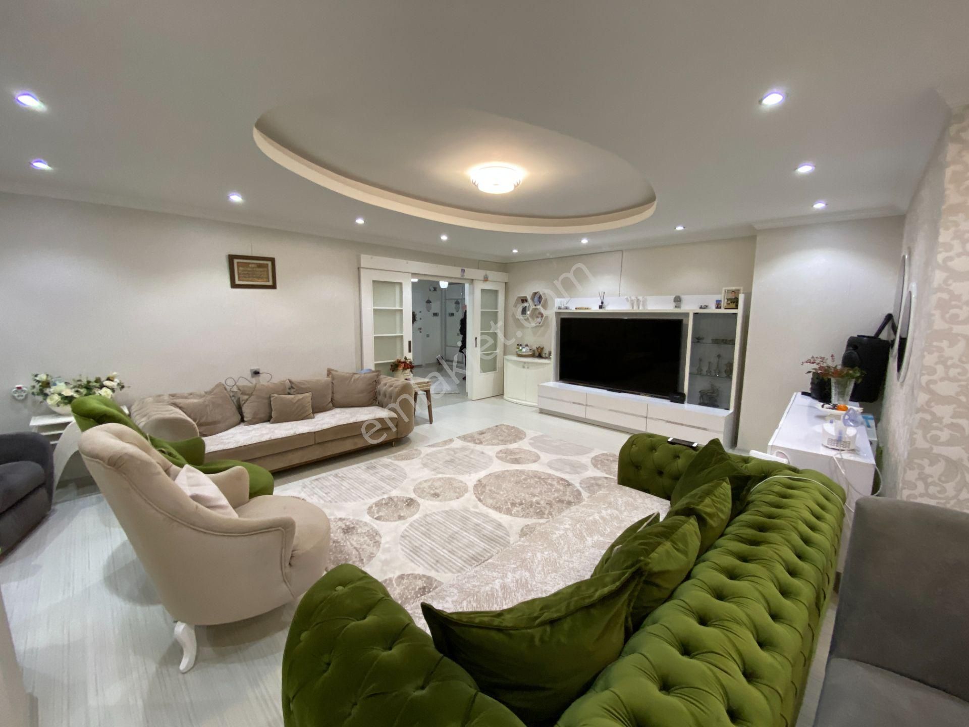 İçi Lüks Yapılı Çok Geniş Doğalgazlı Dubleks - Görsel 10