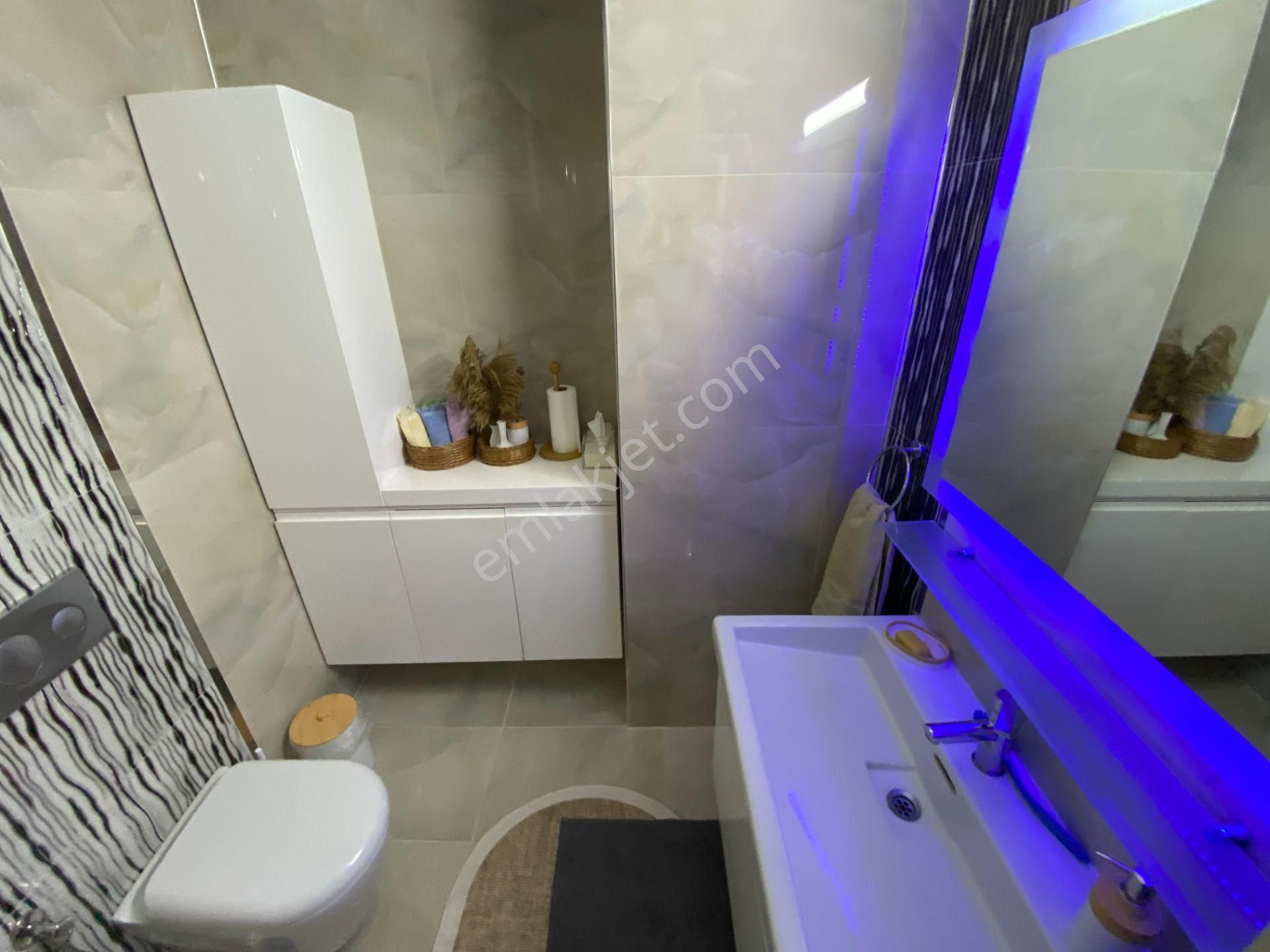 İçi Lüks Yapılı Çok Geniş Doğalgazlı Dubleks - Görsel 13