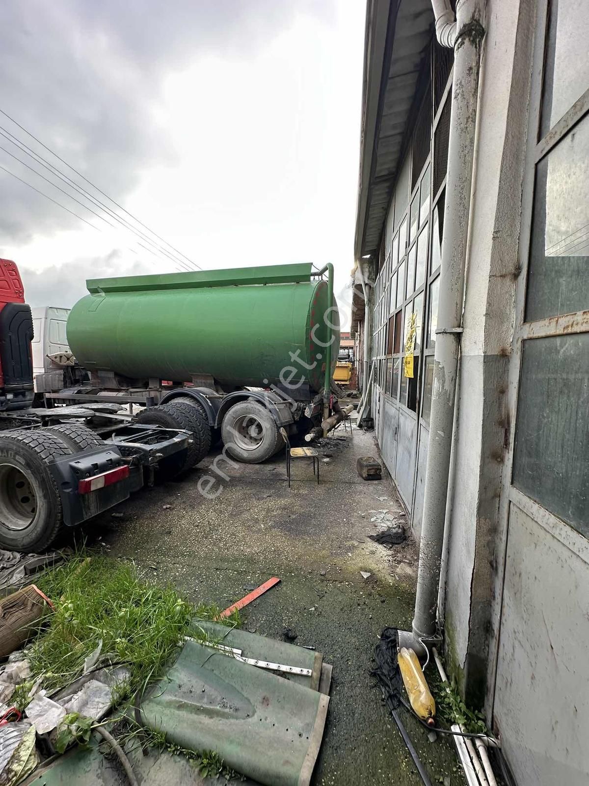 Karacabey Sanayi Sitesinde Kiralık Çift Cephe Dükkan 400m2 - Görsel 5