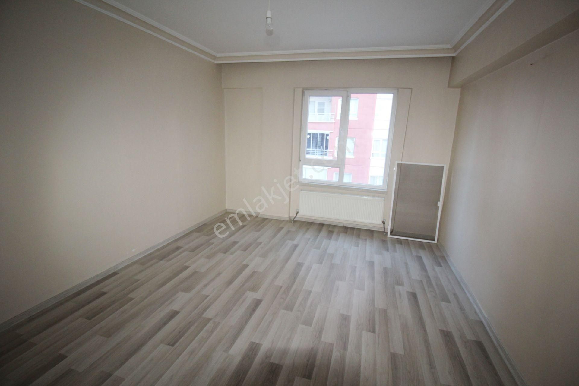 Krc'den Hürel Mahallesinde 4+1 Teraslı Full Manzaralı Satılık Dubleks - Görsel 9