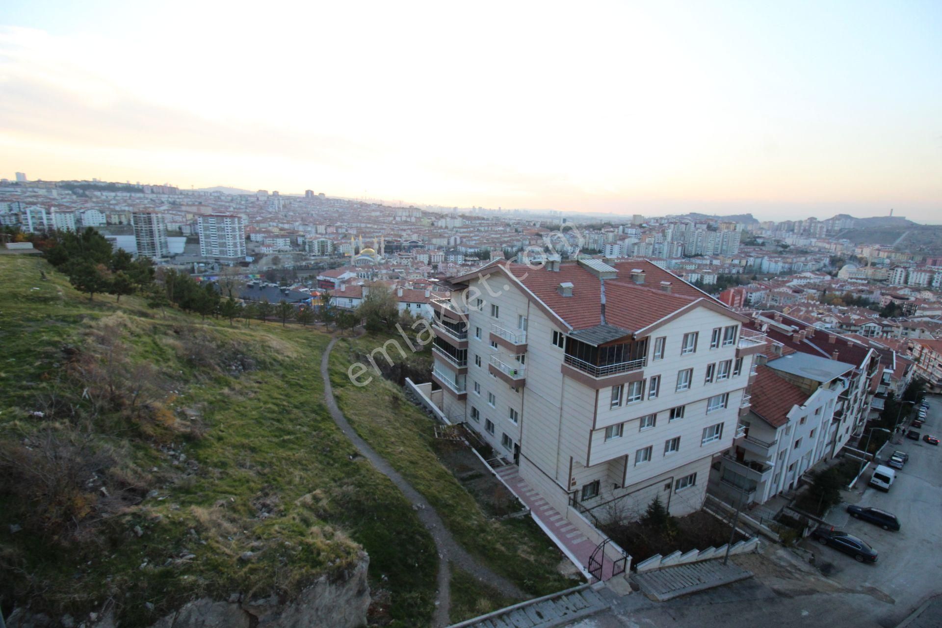 Krc'den Hürel Mahallesinde 4+1 Teraslı Full Manzaralı Satılık Dubleks - Görsel 23