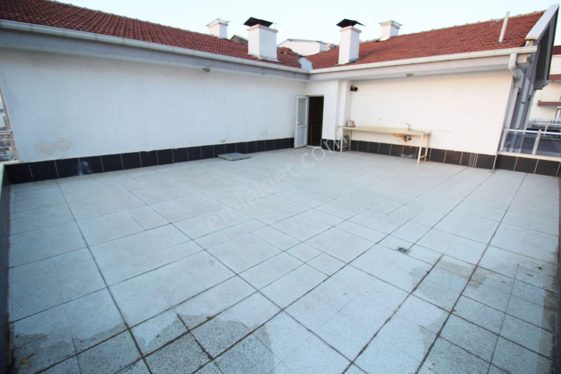 Krc'den Hürel Mahallesinde 4+1 Teraslı Full Manzaralı Satılık Dubleks - Görsel 22