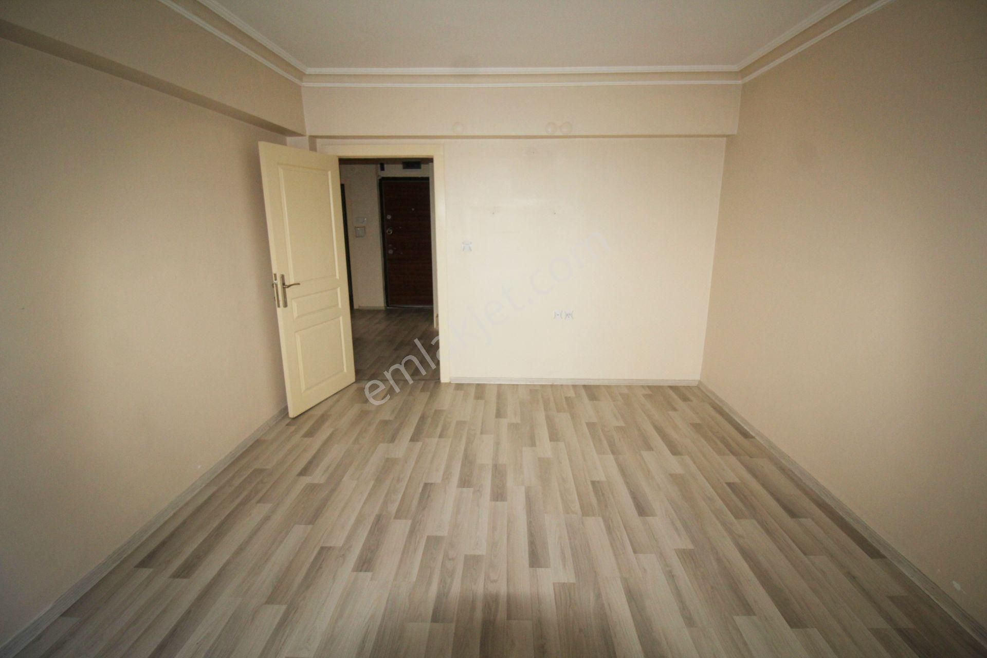 Krc'den Hürel Mahallesinde 4+1 Teraslı Full Manzaralı Satılık Dubleks - Görsel 10