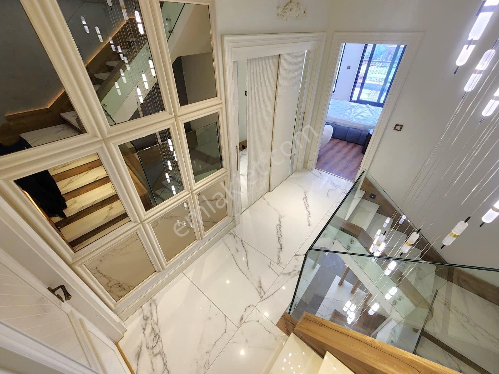 💥güre'de Denize Sıfır Muhteşem Mimarisi İle Göz Alıcı Havuzlu Site İçi 4+1 Ultra Lüks Satılık Villa - Görsel 23