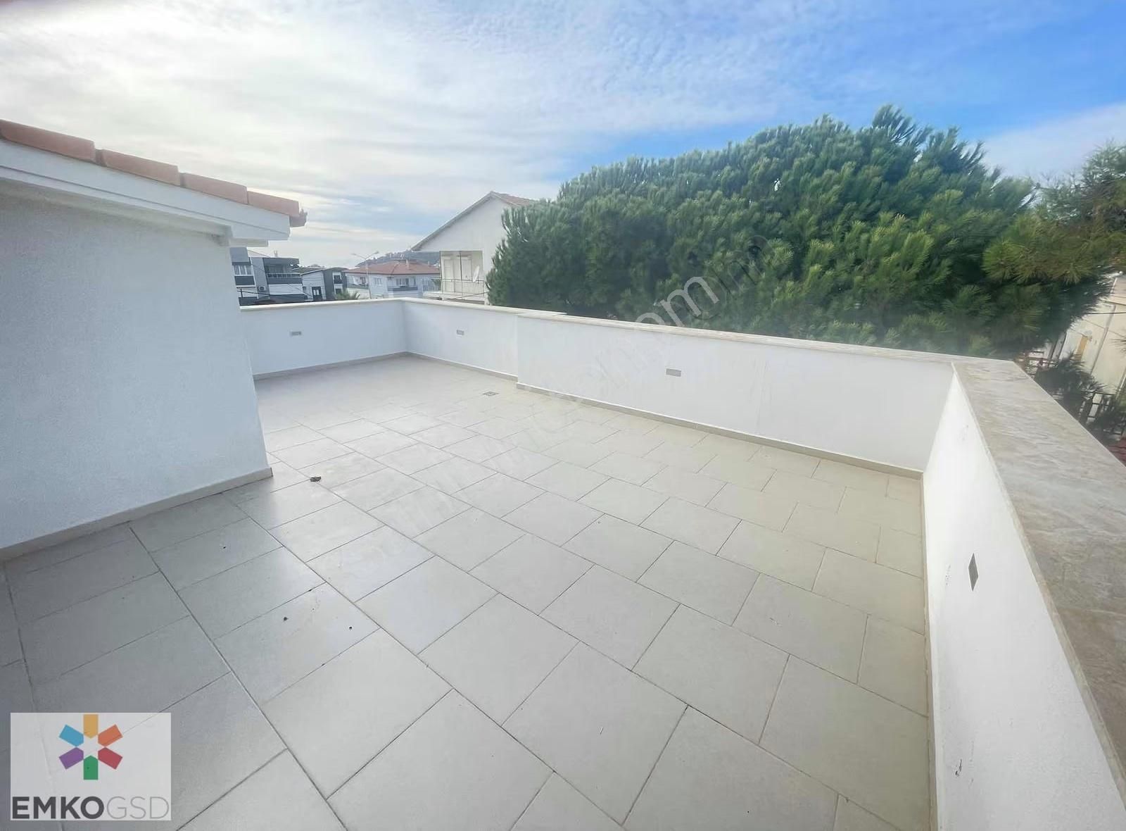 Çukuraltı Mahallesi Deniz Manzaralı Otoparklı Lüx Villa(emko) - Görsel 30