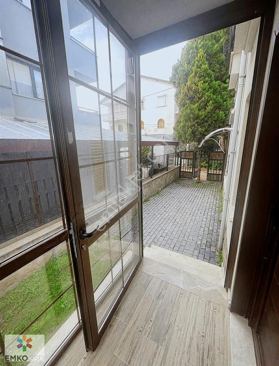 Çukuraltı Mahallesi Deniz Manzaralı Otoparklı Lüx Villa(emko) - Görsel 32