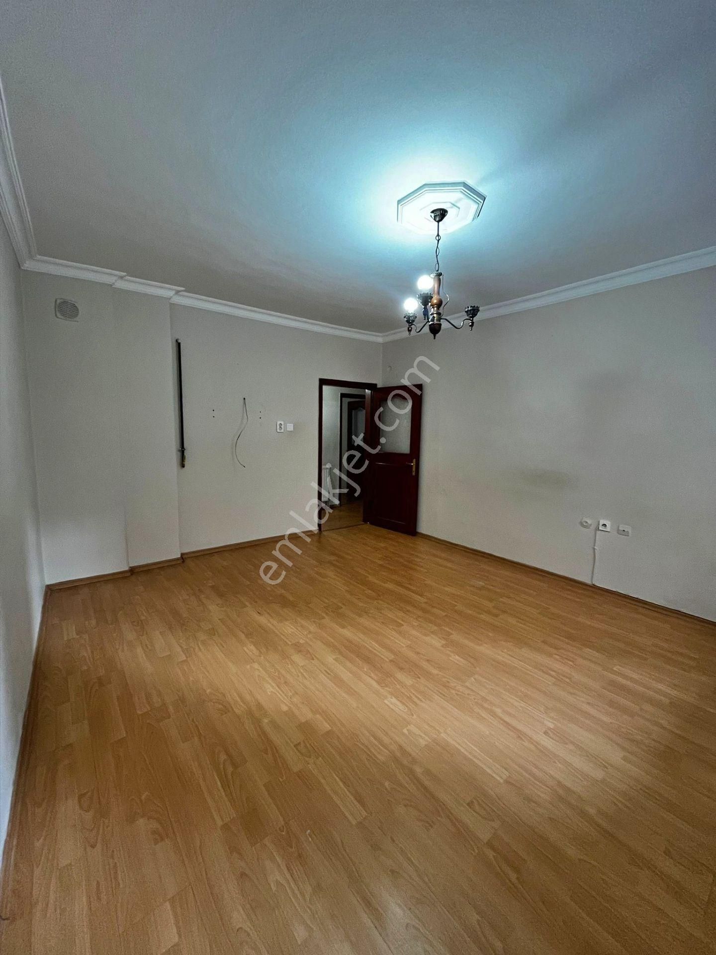 Erpay İnşattan 50. Yılda 2+1 110 M2 Yüksek Giriş