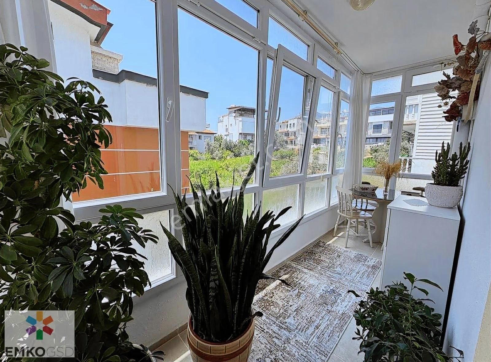 Emkogsd'den Keyifli Geniş Dubleks Denize Yürüme Mesafesinde - Görsel 8