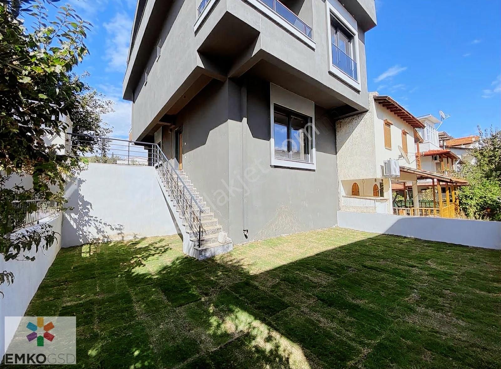 Özdere'de Merkezi Konumlu Çok Geniş Bahçeli Satılık Yazlık(emko) - Görsel 24