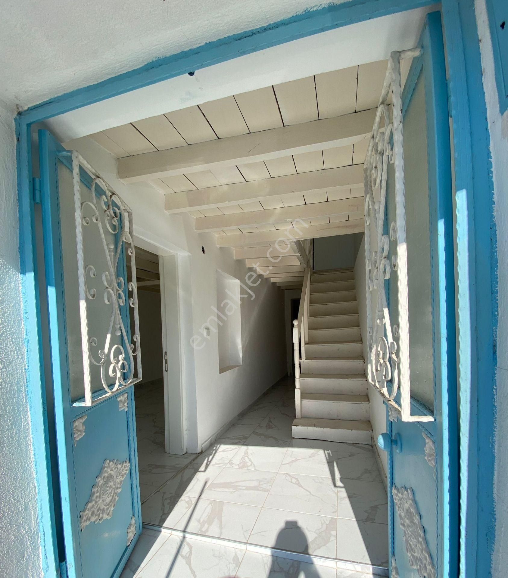 Ayvalık Ta Satılık Mustakil Ev. - Görsel 12