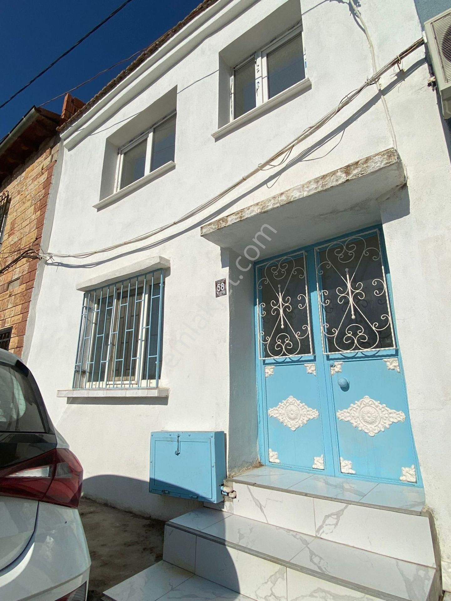 Ayvalık Ta Satılık Mustakil Ev. - Görsel 2