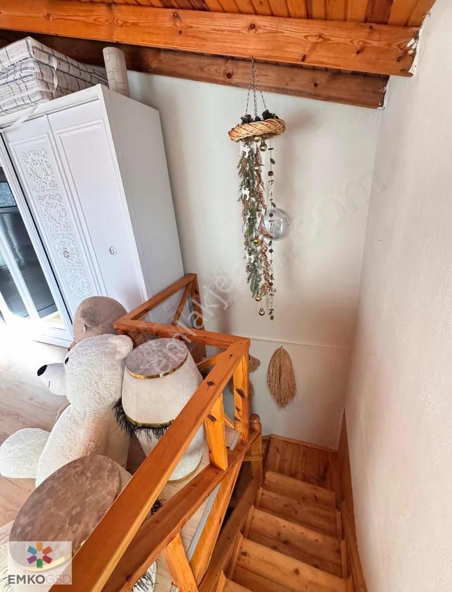 Emkodan 1 Dönüm Arazi İçinde Havuzlu Villa - Görsel 8