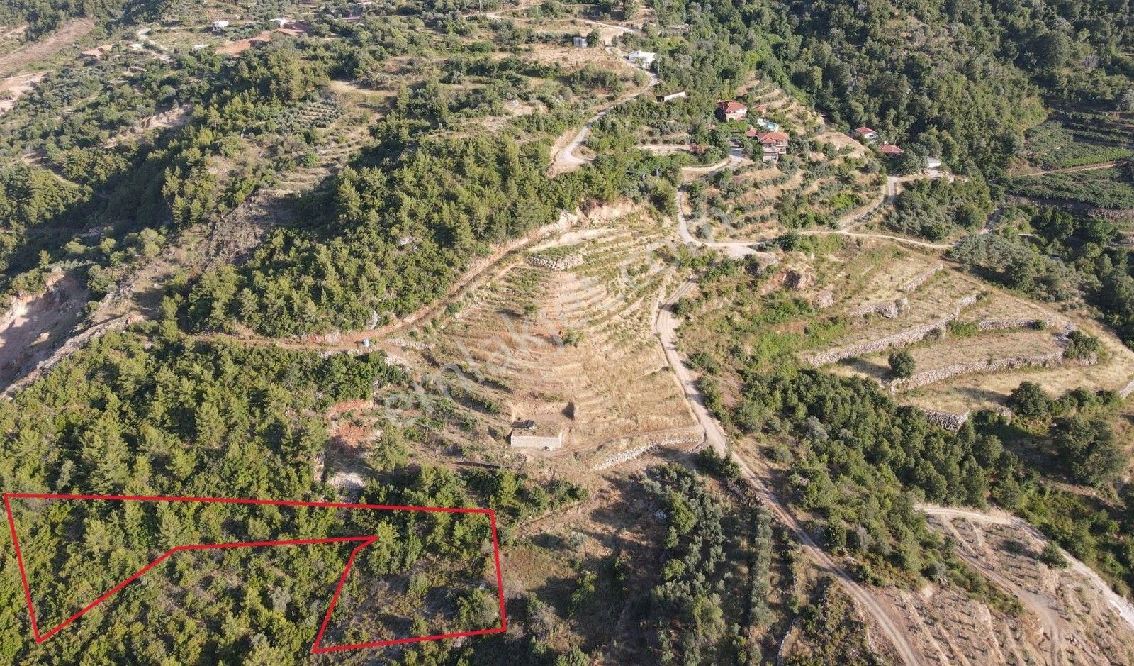 Değerlenen Bölgede Nadir Fırsat Türktaşta Satılık Tarla - Görsel 2