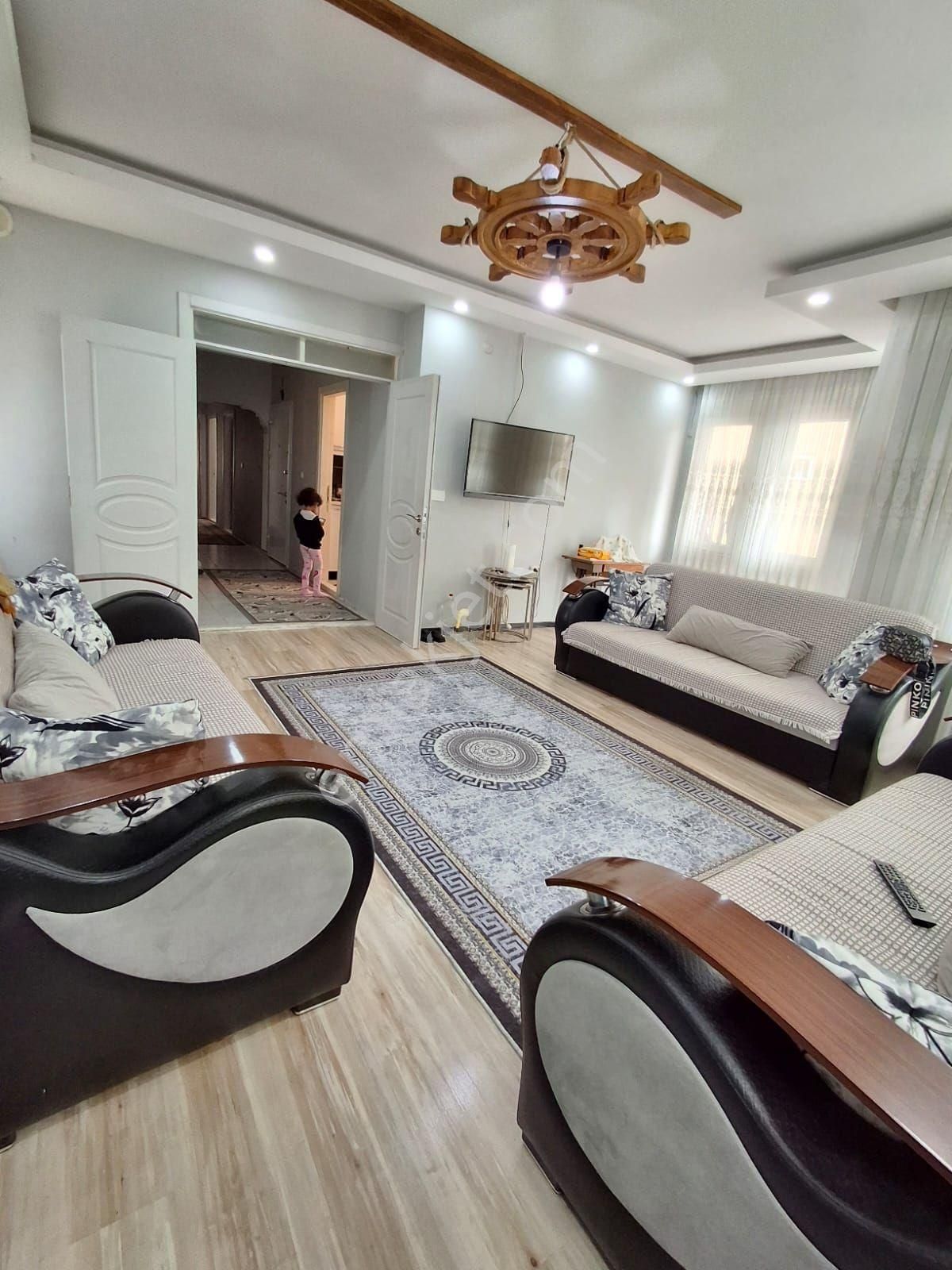 Acıll Satılık Tramvay Yakını Katta Yuksek Kredılı