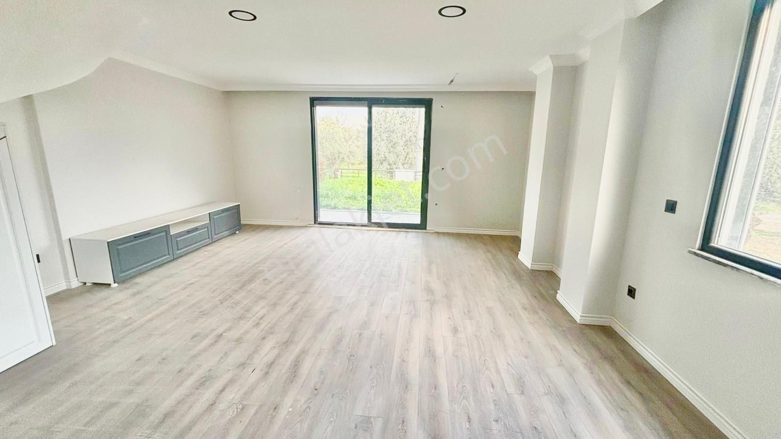 ⫷onur Yıldırım'dan Güre'de Lüx Tasarımlı Bahçeli Şık 3+1 Villa⫷ - Görsel 11