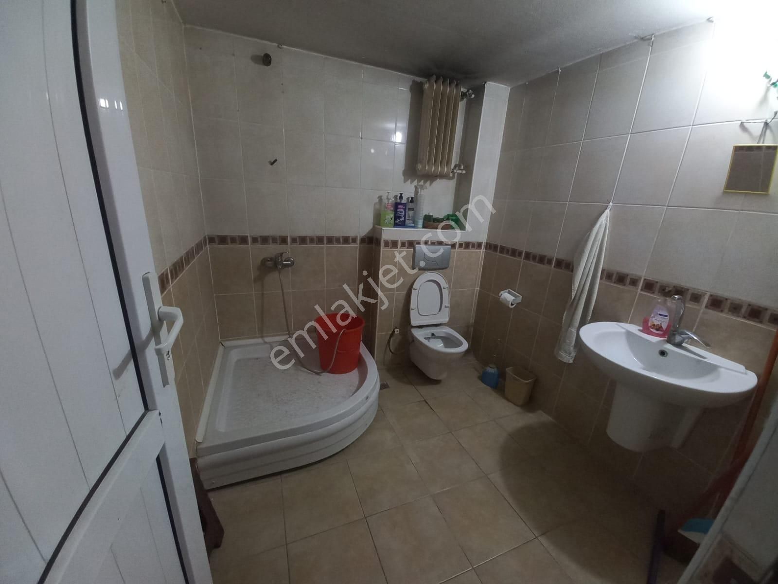 Denizli Pamukkale İstiklal Caddesinde Çınara Yakın Ekonomik Satılık Daire - Görsel 14