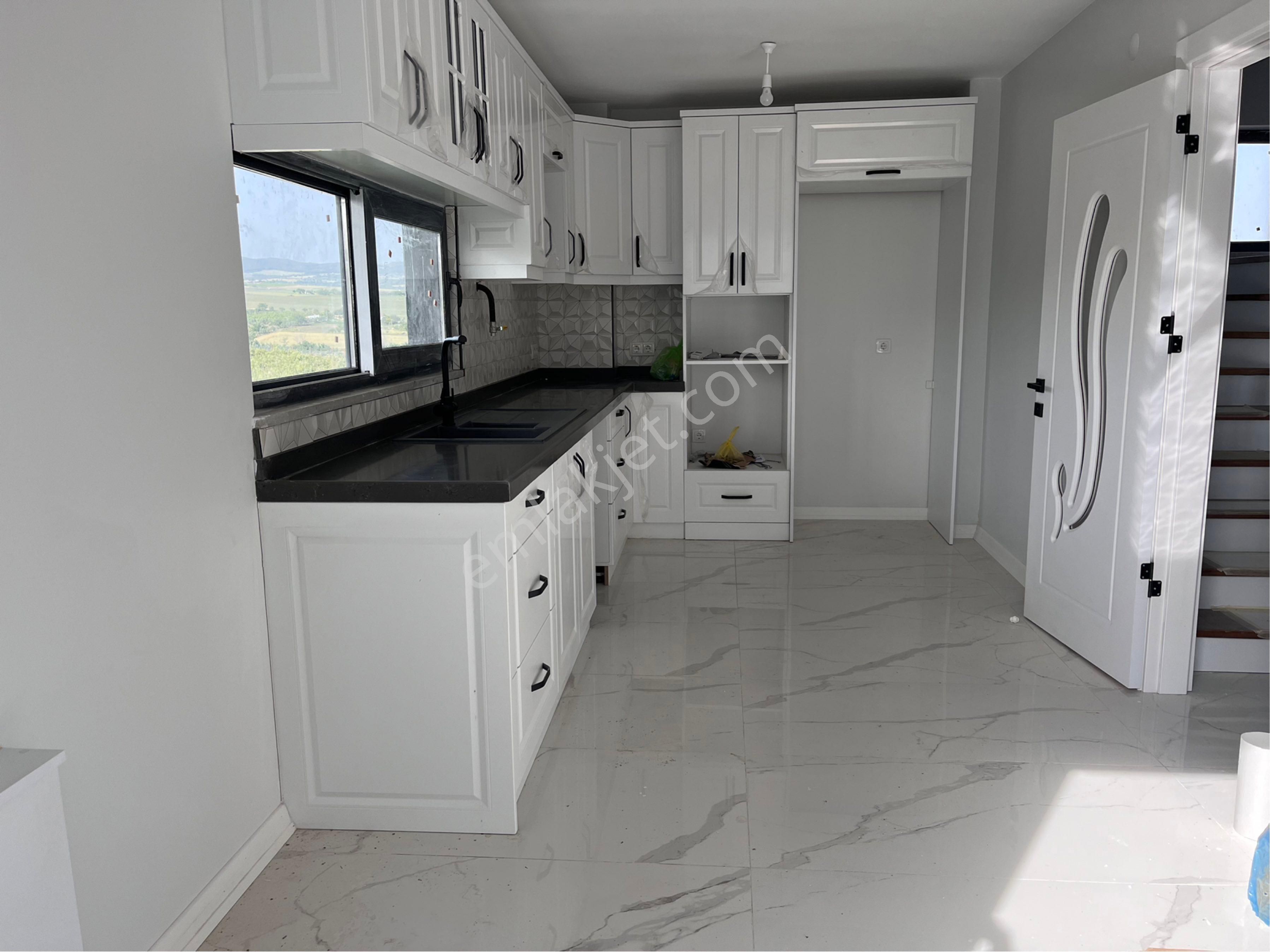 Şarköy İstiklal Mh. 4 Katlı 6+1 Full Deniz Manzaralı Müstakil Villa Satılık - Görsel 6