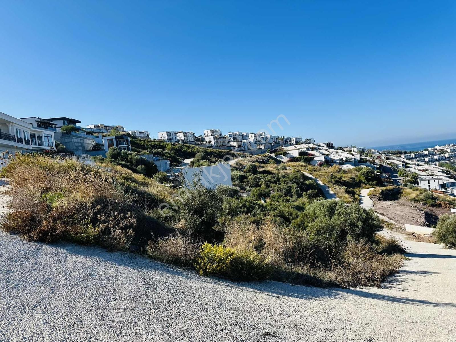 Milas Boğaziçi'nde Eşsiz Manzarasıyla Satılık Arsa - Görsel 3