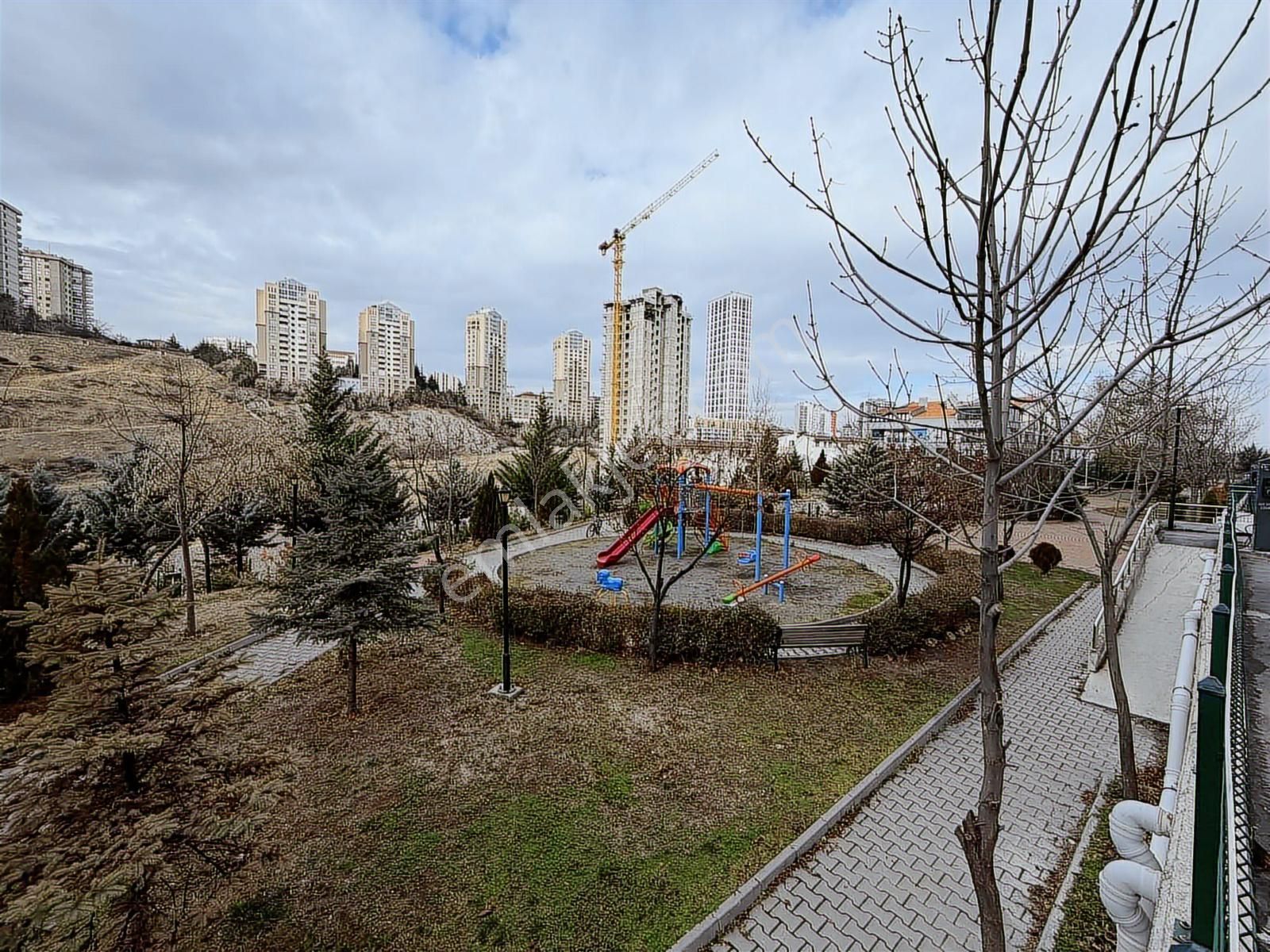 Kırkkonaklar'da Boş Site İçinde 8 Katta Manzaralı 4+1 Satılık - Görsel 35