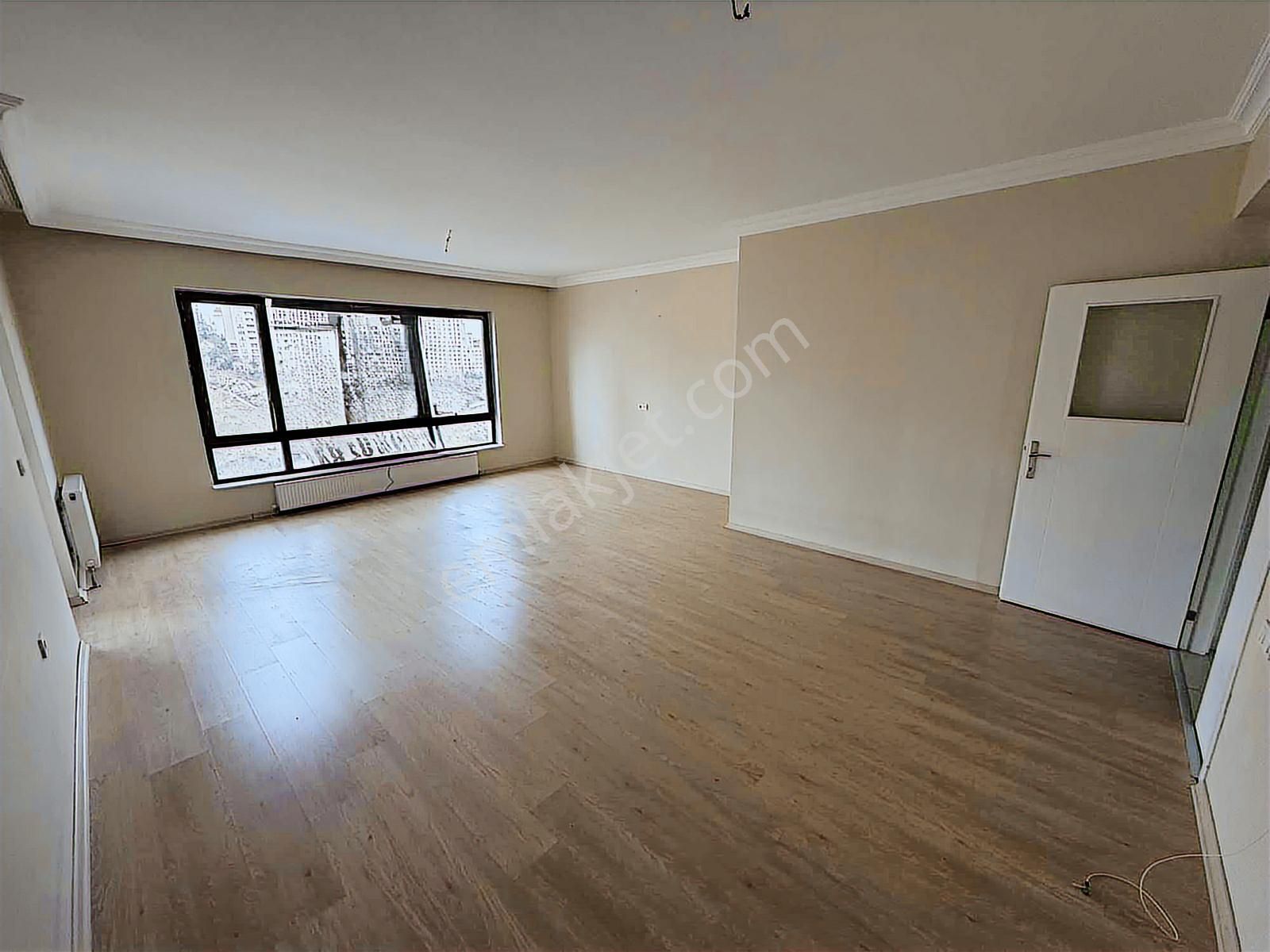 Kırkkonaklar'da Boş Site İçinde 8 Katta Manzaralı 4+1 Satılık - Görsel 24