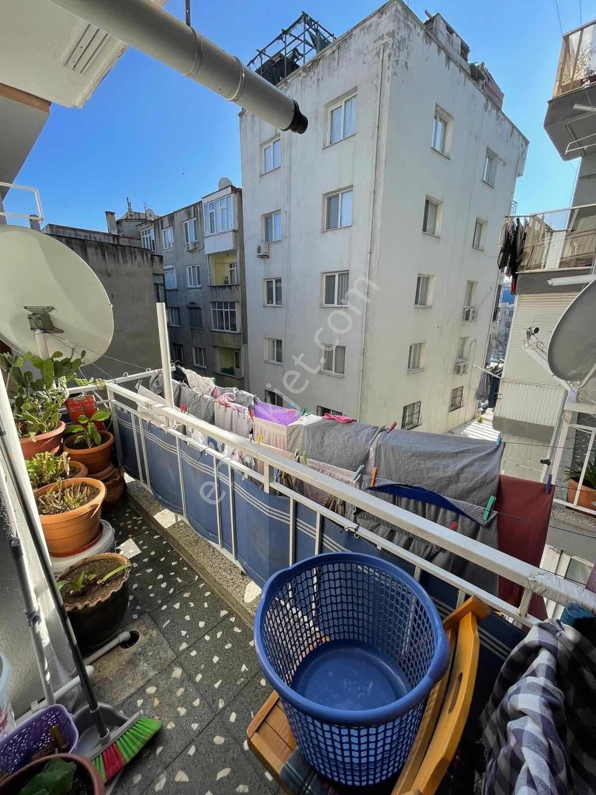 Reis Mah'de 3+1 Arakat Cadde Dibi Doğalgazlı Satılık Daire - Görsel 4