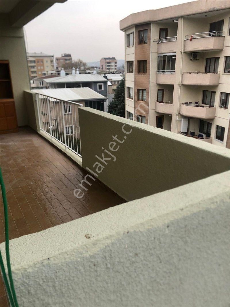 Osmangazi Çekirge'de Dolmuşa Yakın 3+1 Kiralık Daire - Görsel 9