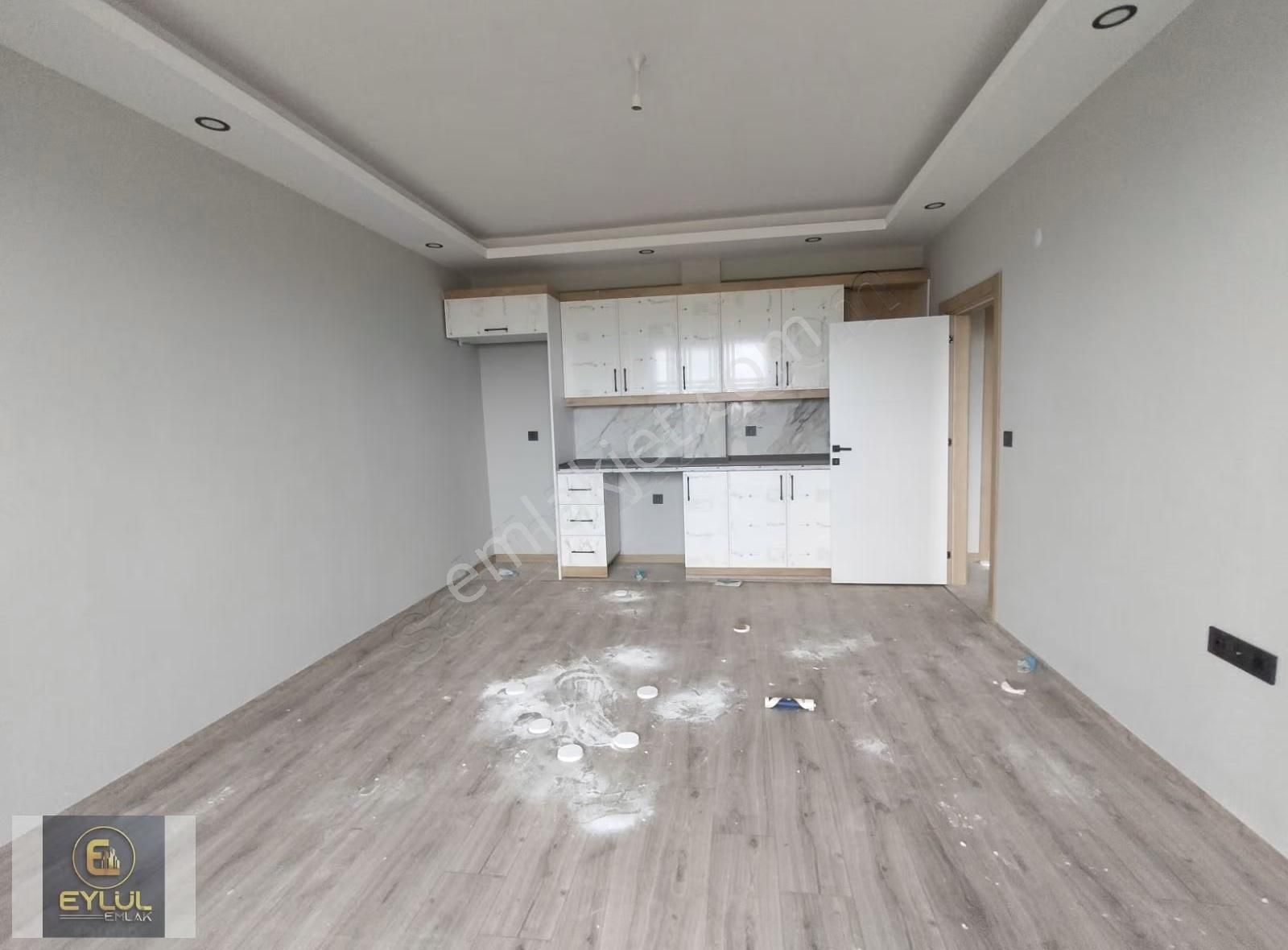 Balıkesir Burhaniye Bahçelievler 1+1 Satılık Daire - Görsel 6