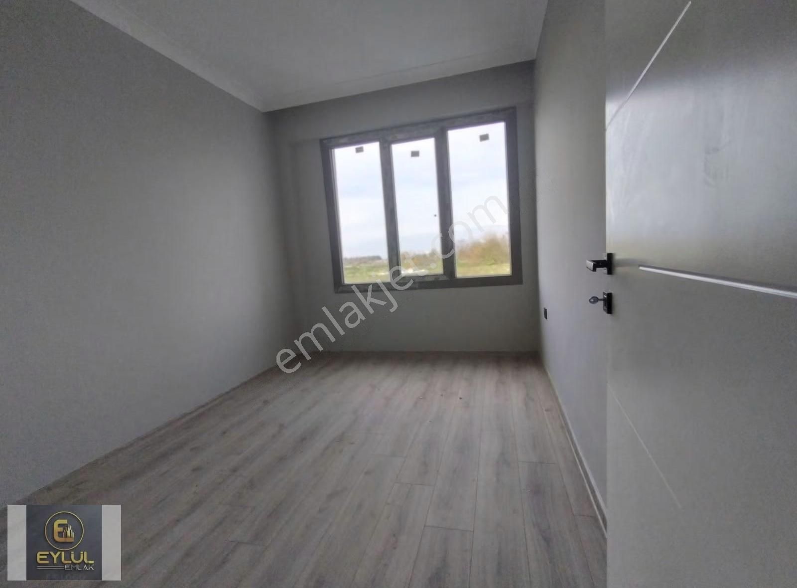 Balıkesir Burhaniye Bahçelievler 1+1 Satılık Daire - Görsel 11