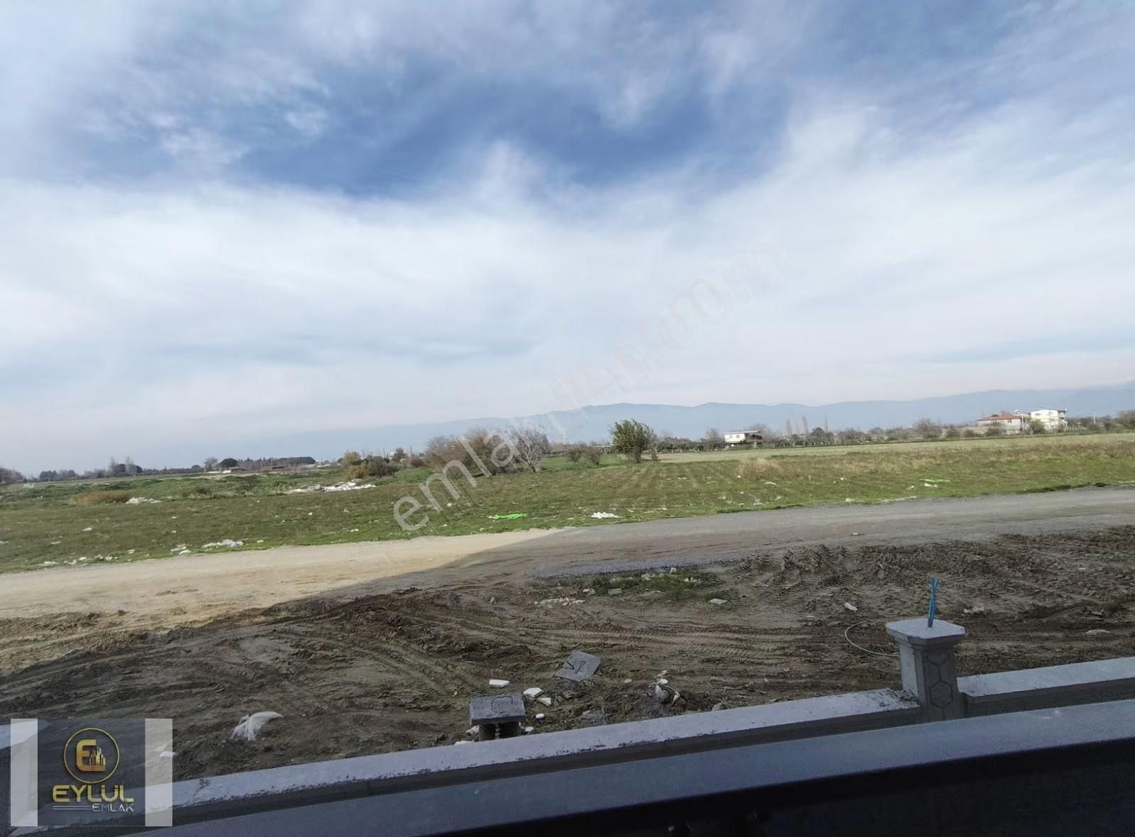 Balıkesir Burhaniye Bahçelievler 1+1 Satılık Daire - Görsel 2