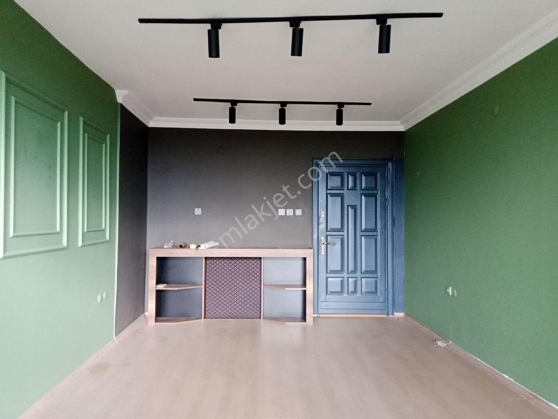 İzmit Merkezde İstanbul Yolu Cepheli Kiralık Ofis / Büro - Görsel 5