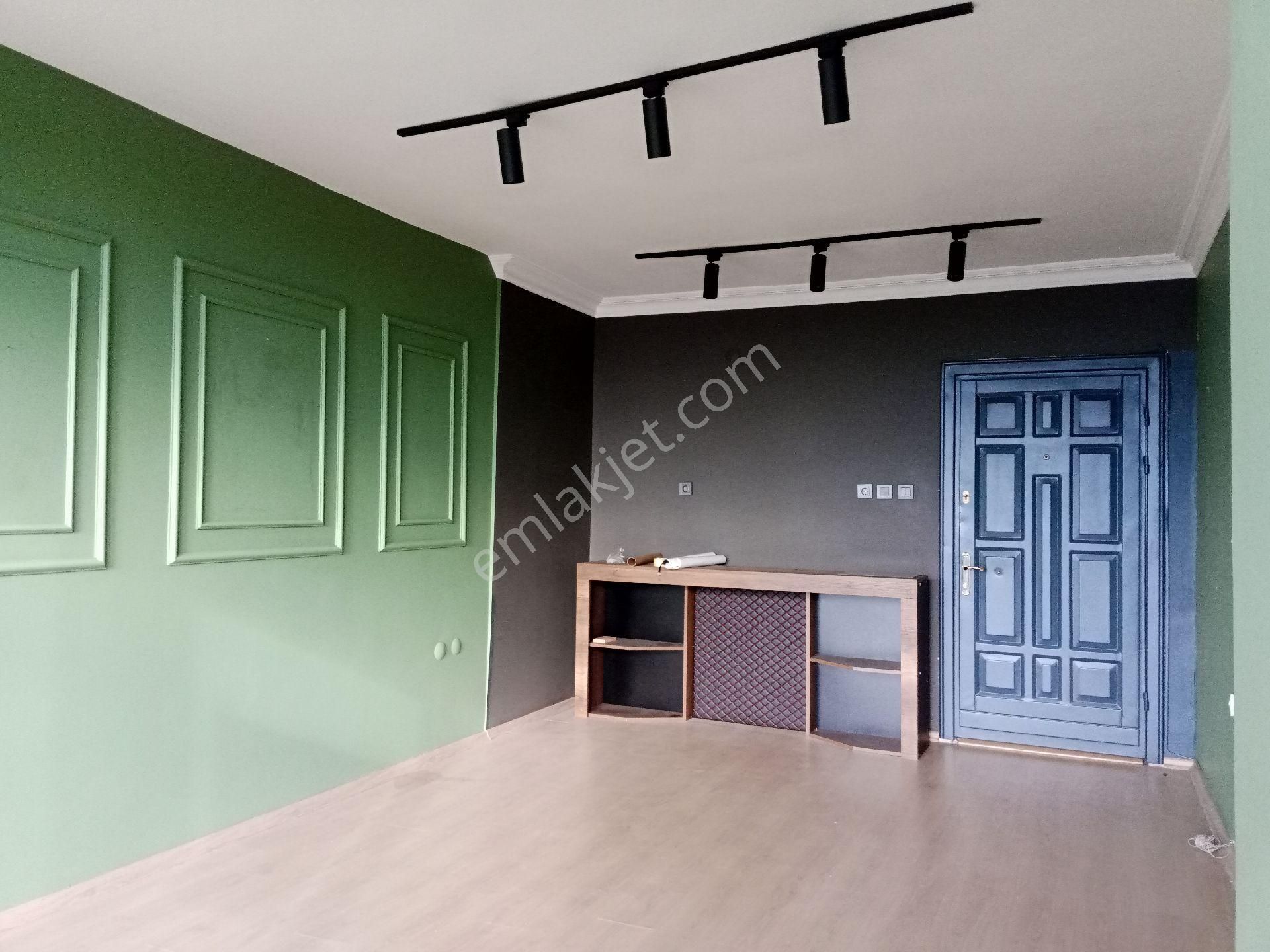 İzmit Merkezde İstanbul Yolu Cepheli Kiralık Ofis / Büro - Görsel 4